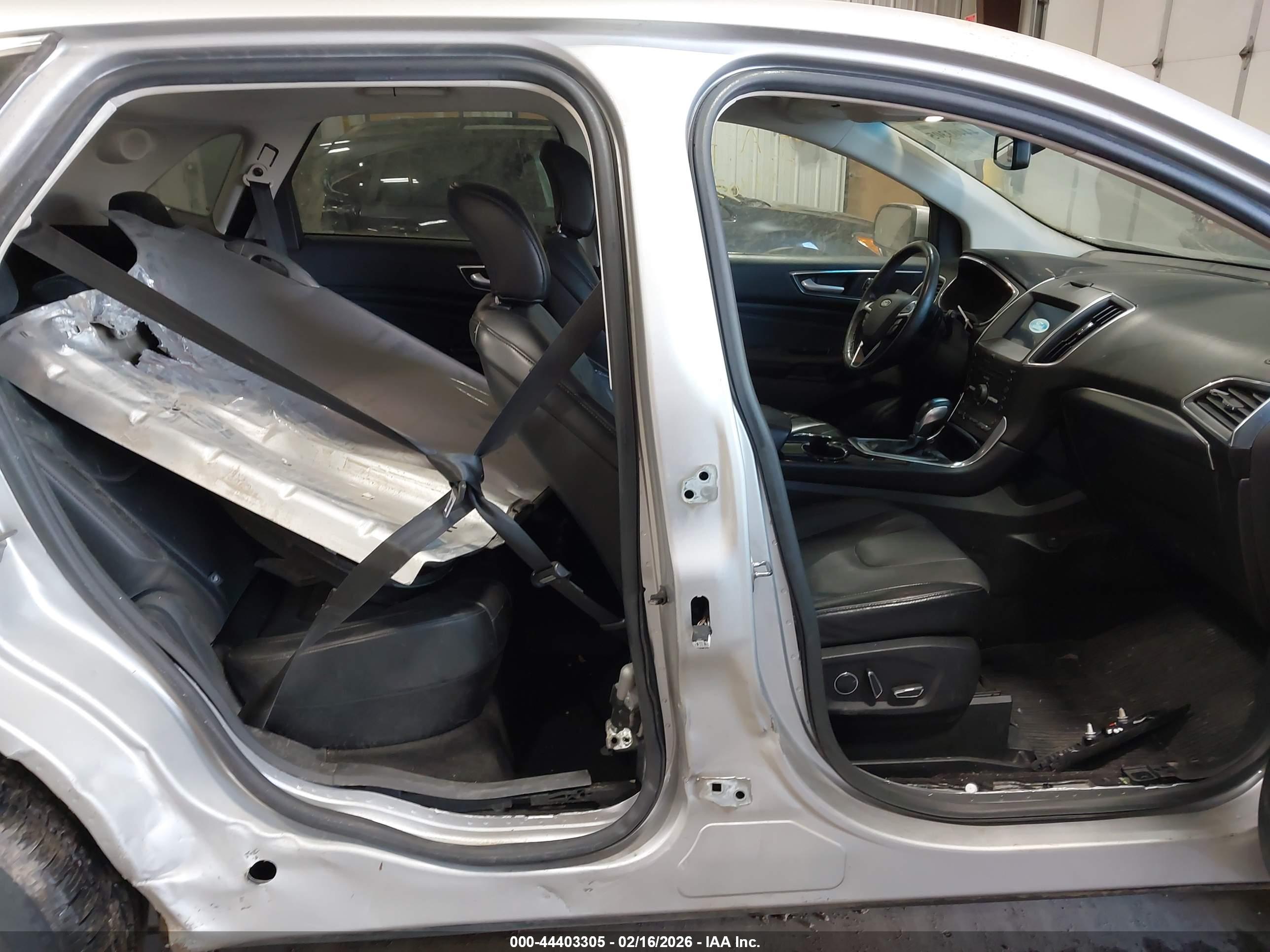 FORD EDGE image 8