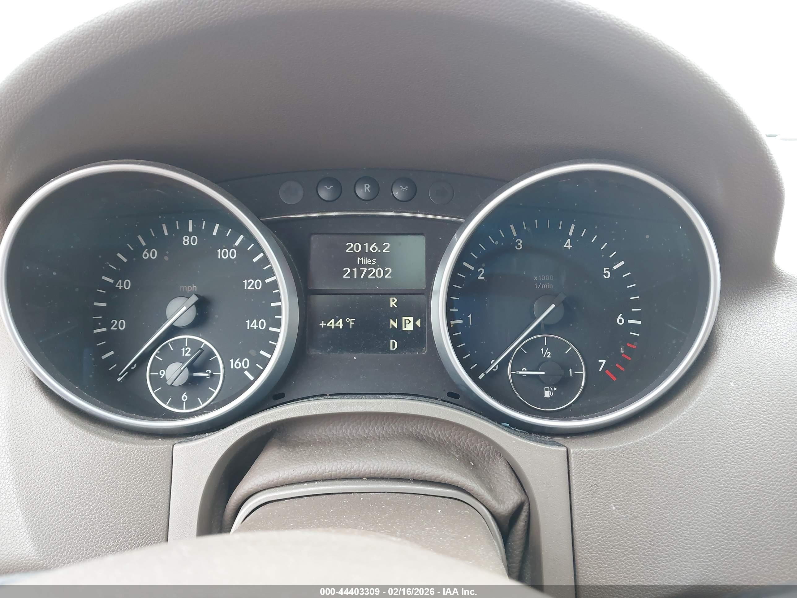 MERCEDES-BENZ ML image 7