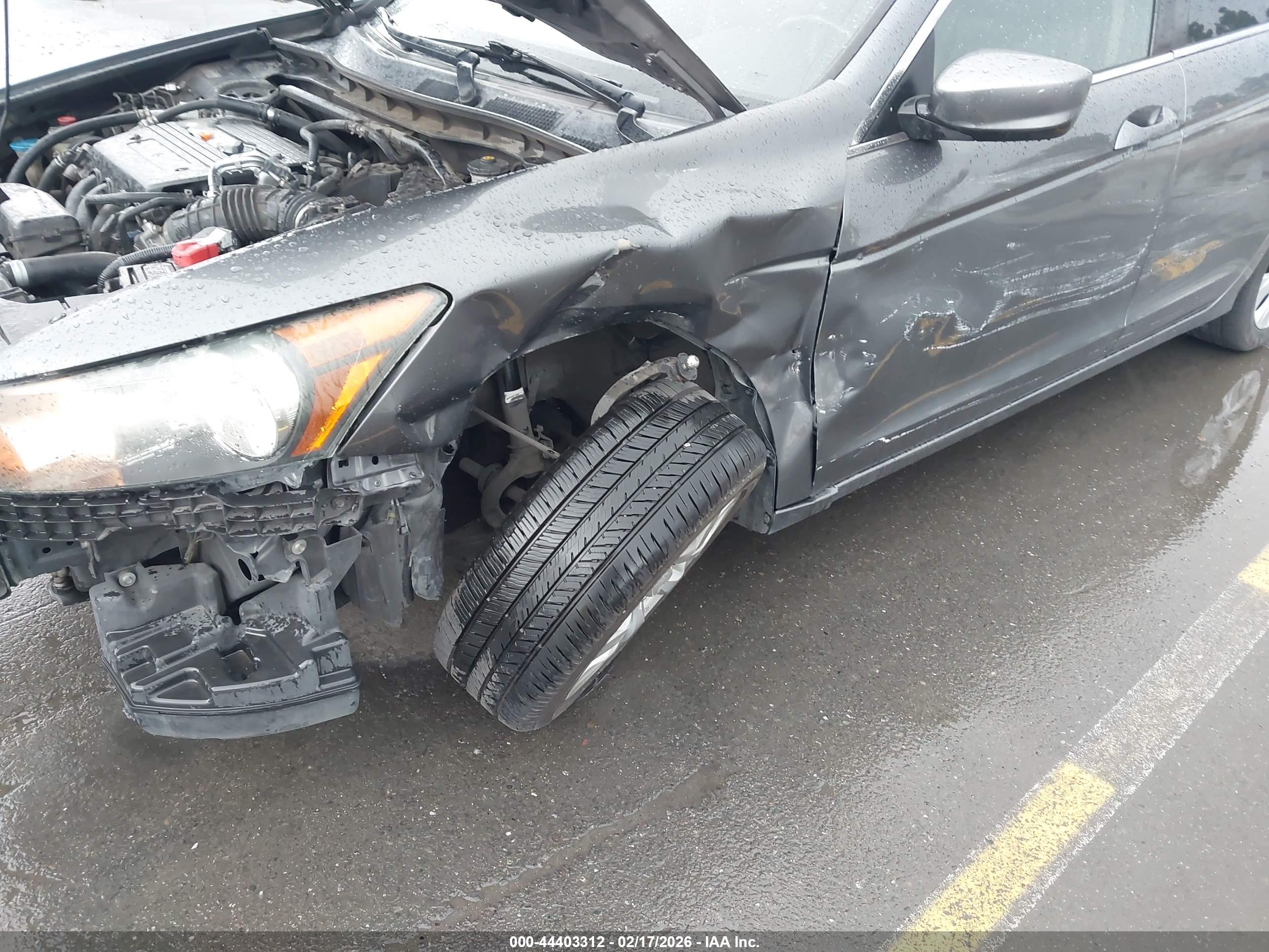 HONDA ACCORD image 6
