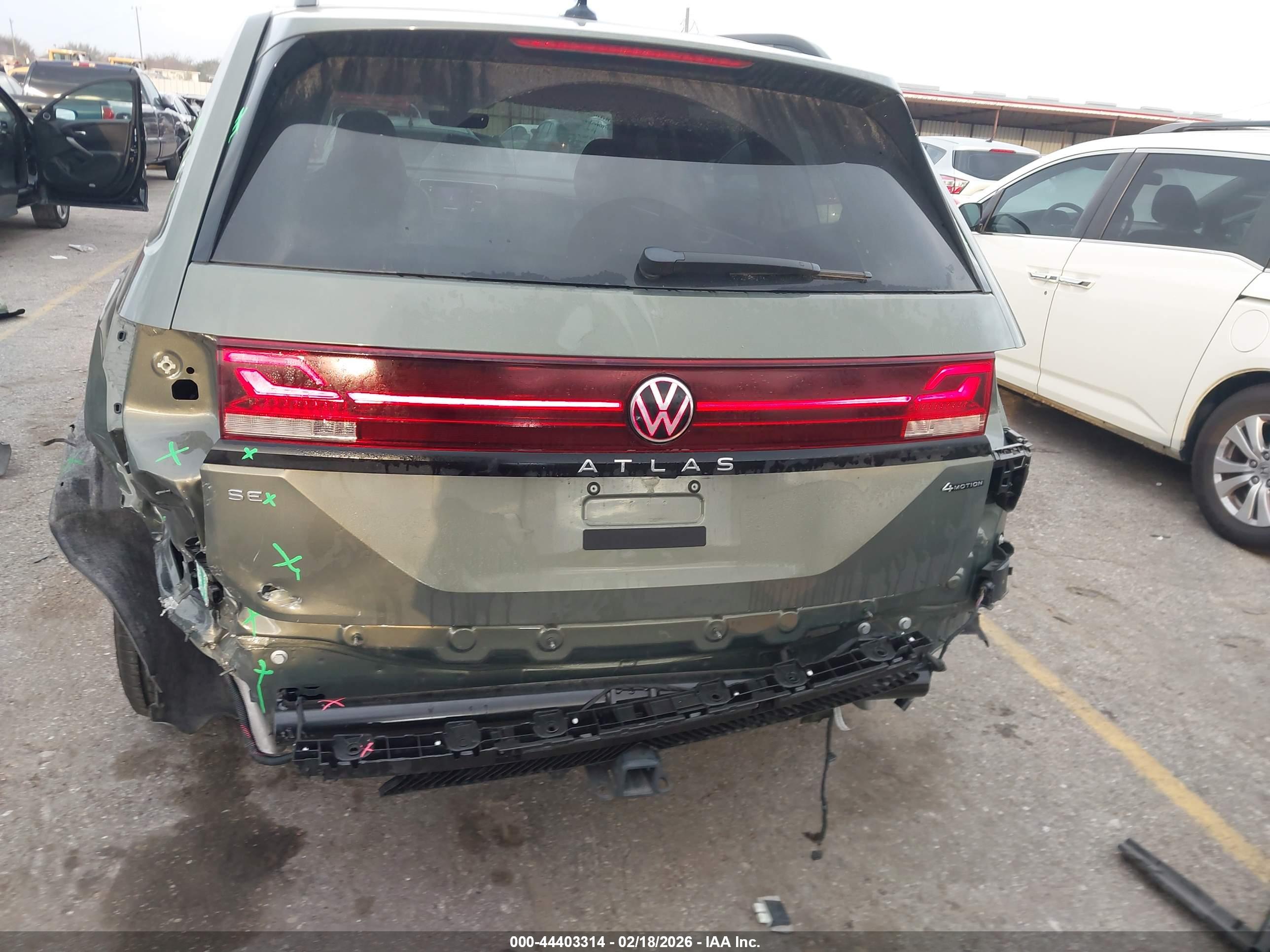 VOLKSWAGEN ATLAS image 6
