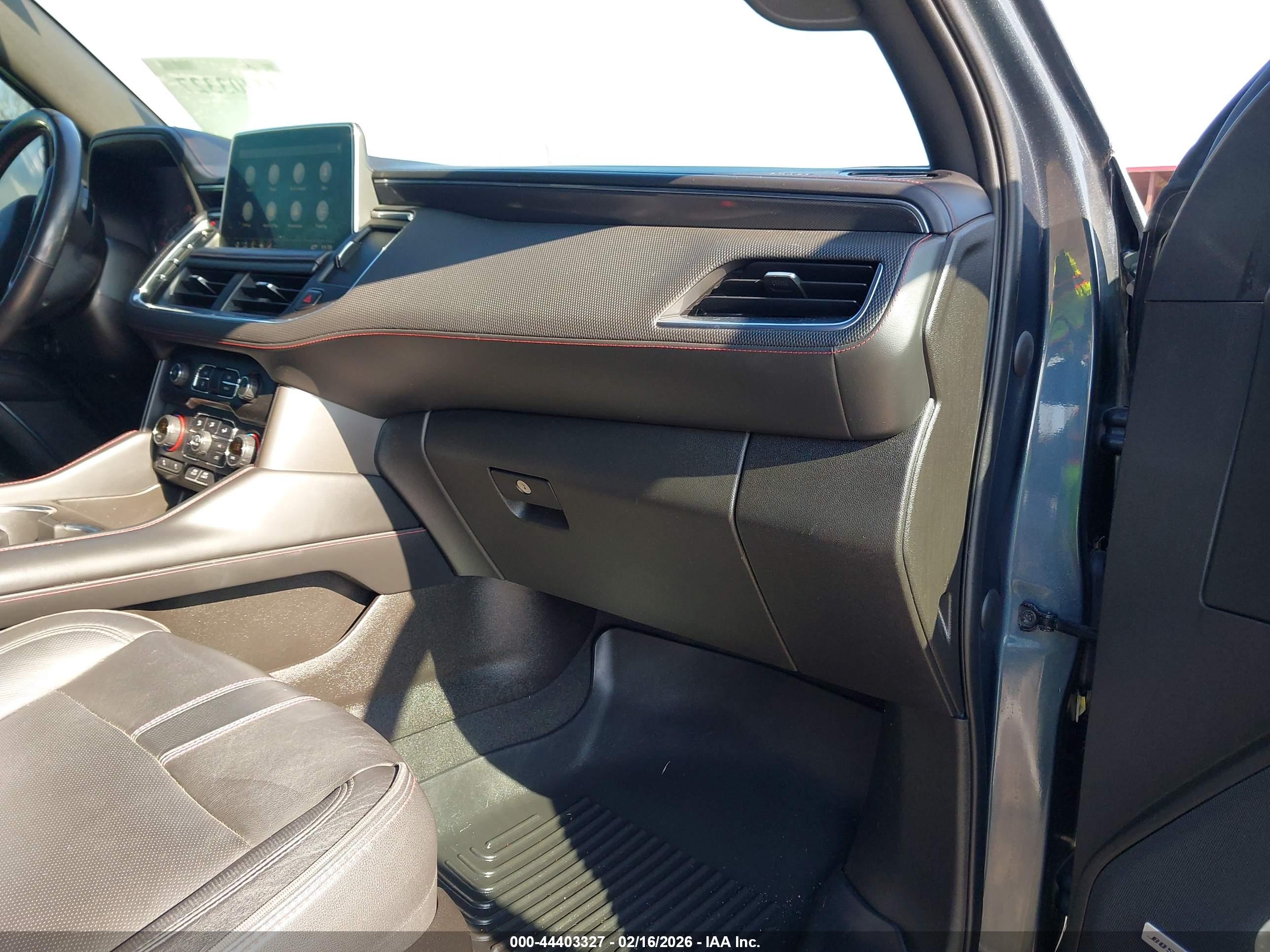 CHEVROLET TAHOE image 5