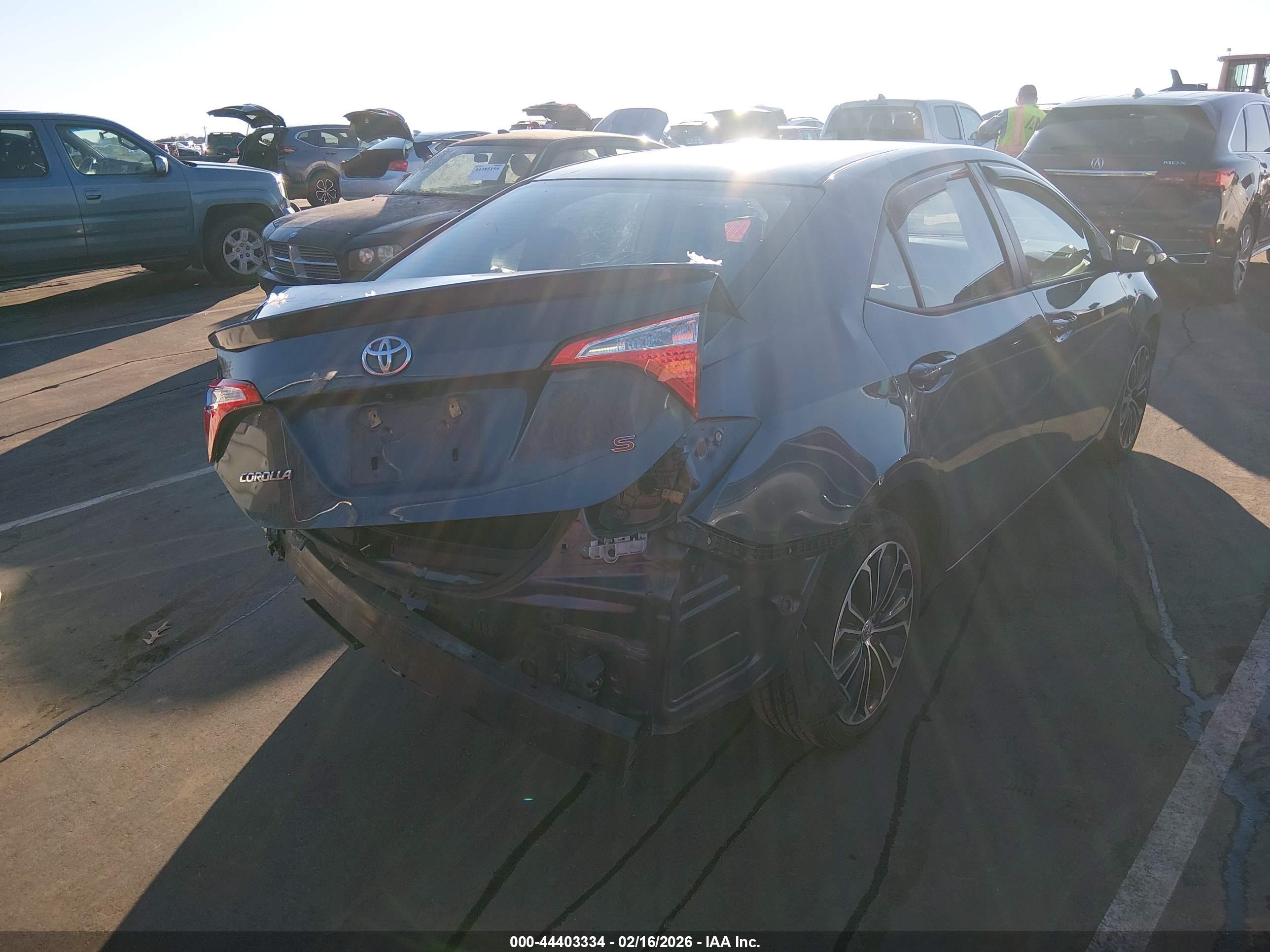 TOYOTA COROLLA image 4