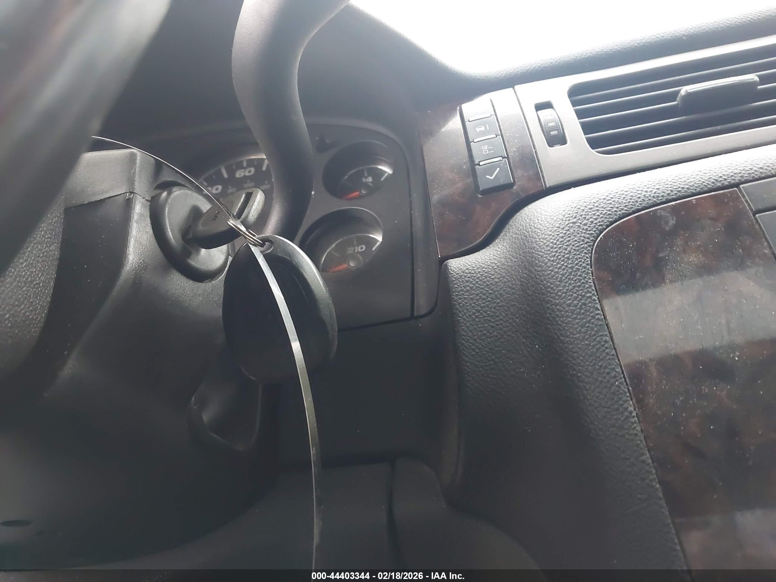 GMC SIERRA image 11