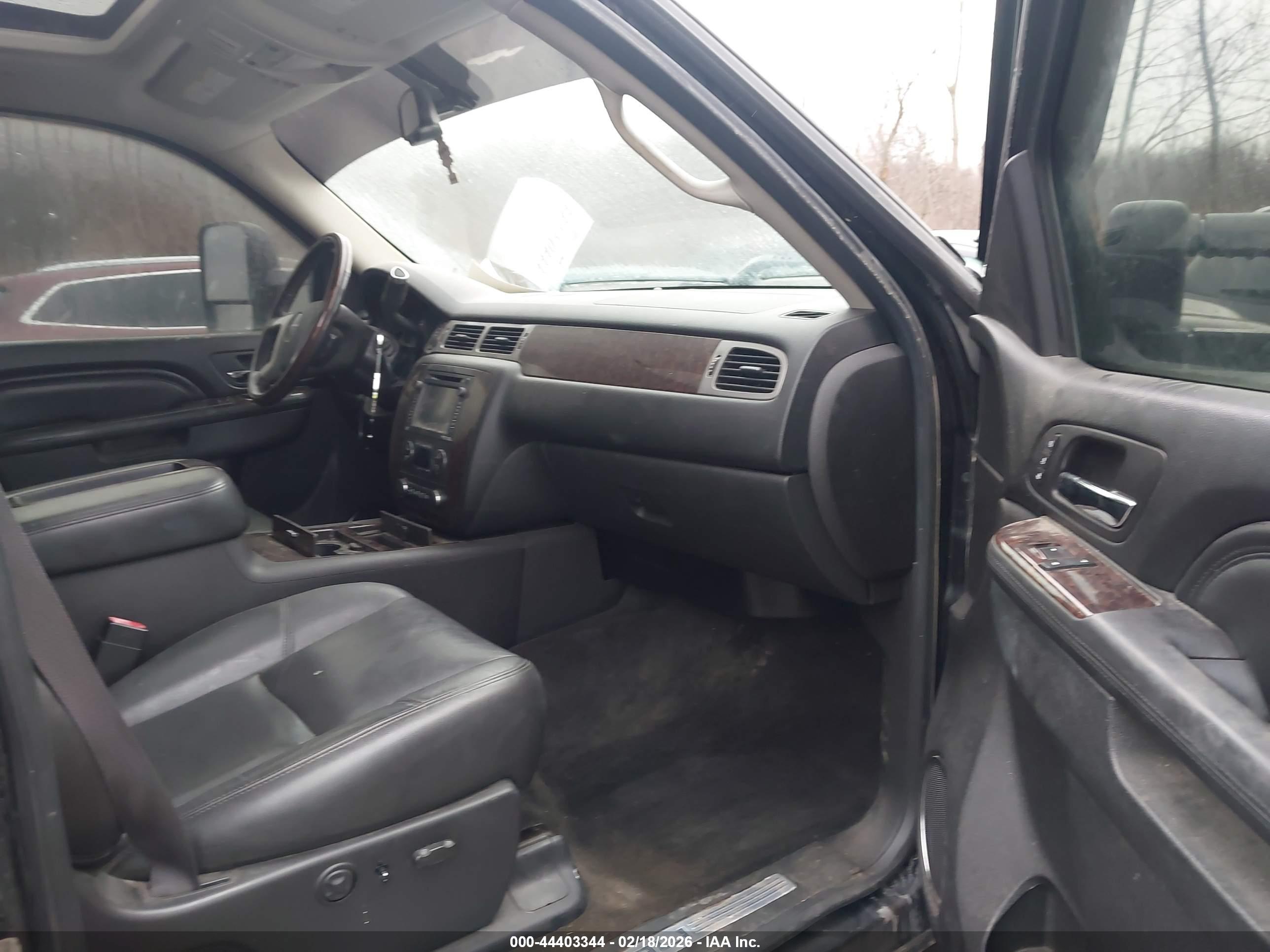 GMC SIERRA image 5