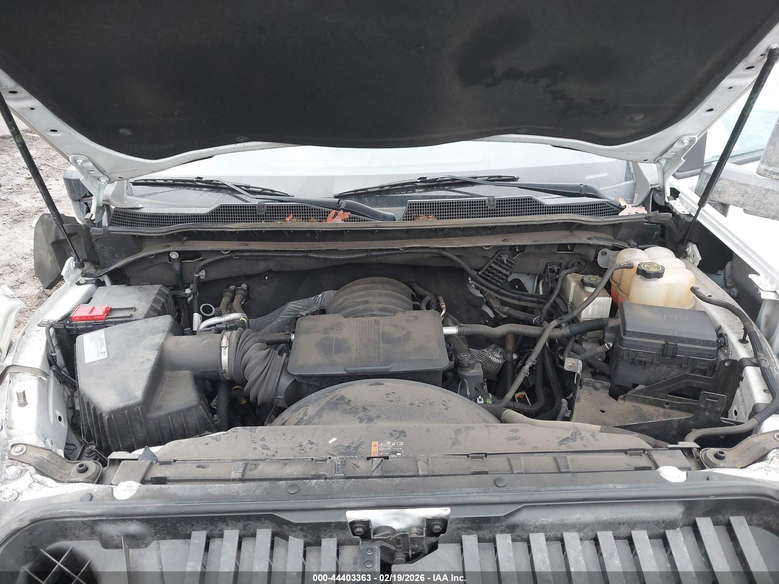 CHEVROLET SILVERADO image 10