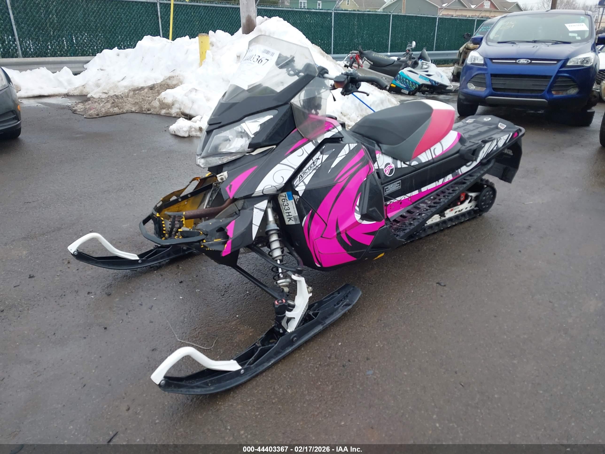 SKI-DOO 600 image 2
