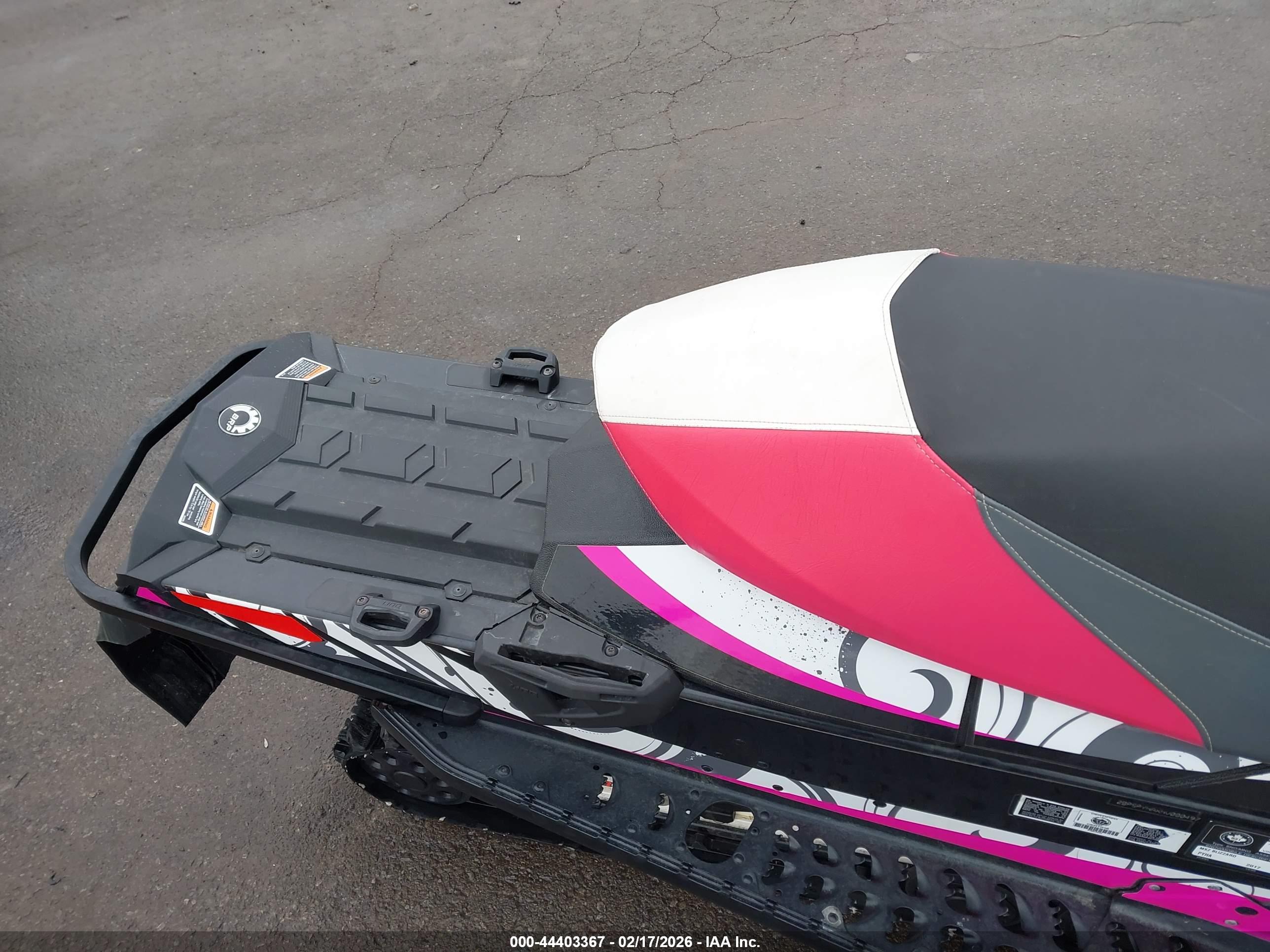 SKI-DOO 600 image 8