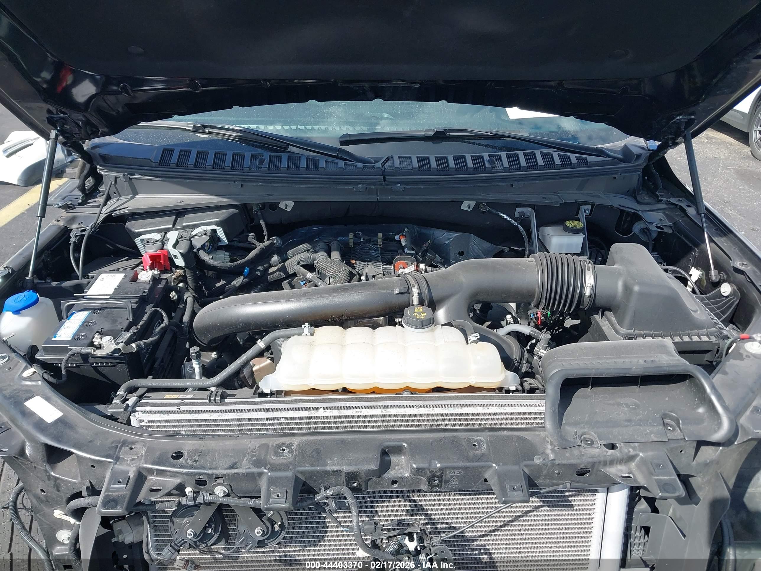 FORD EXPEDITION image 10