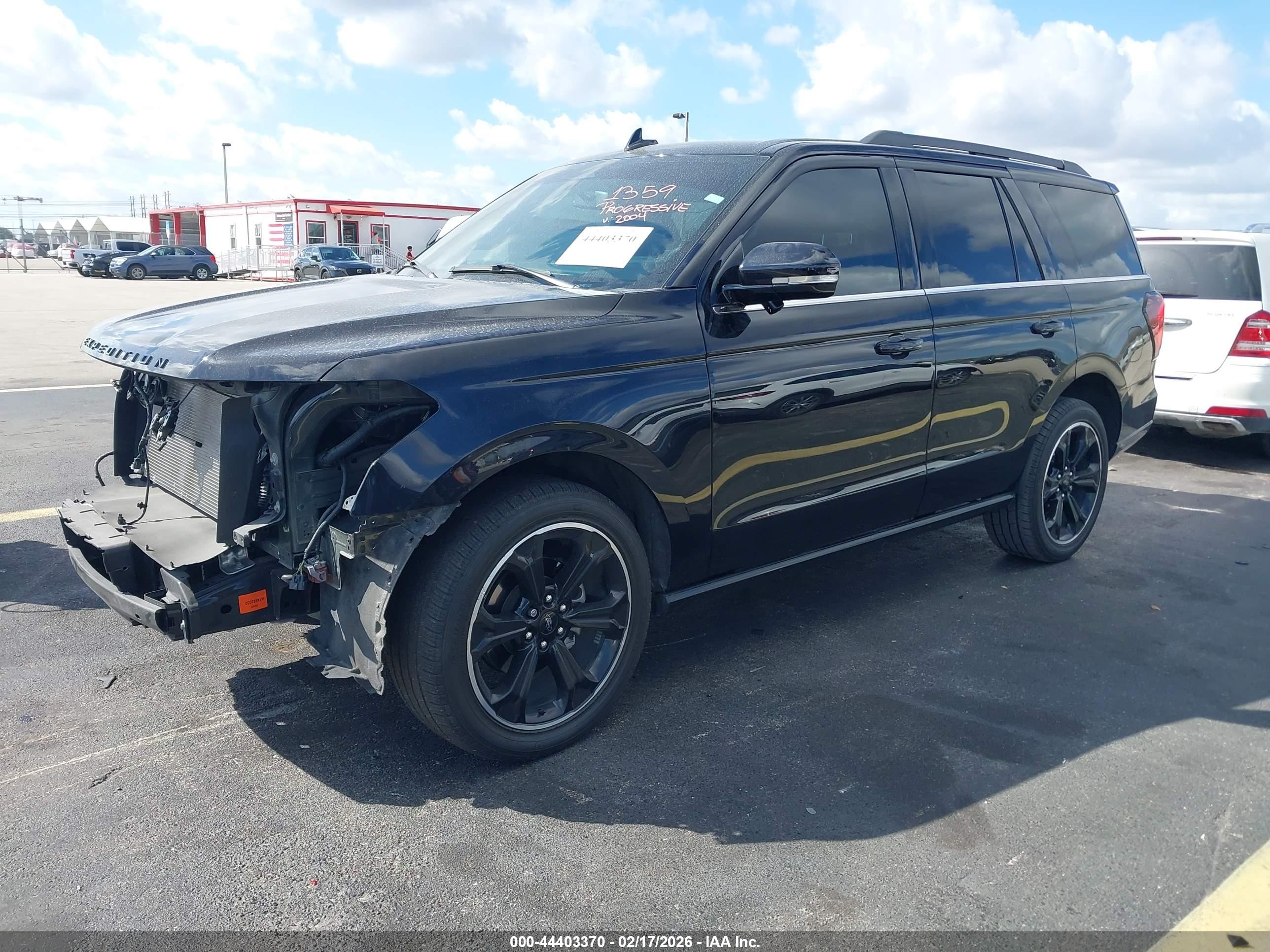 FORD EXPEDITION image 2
