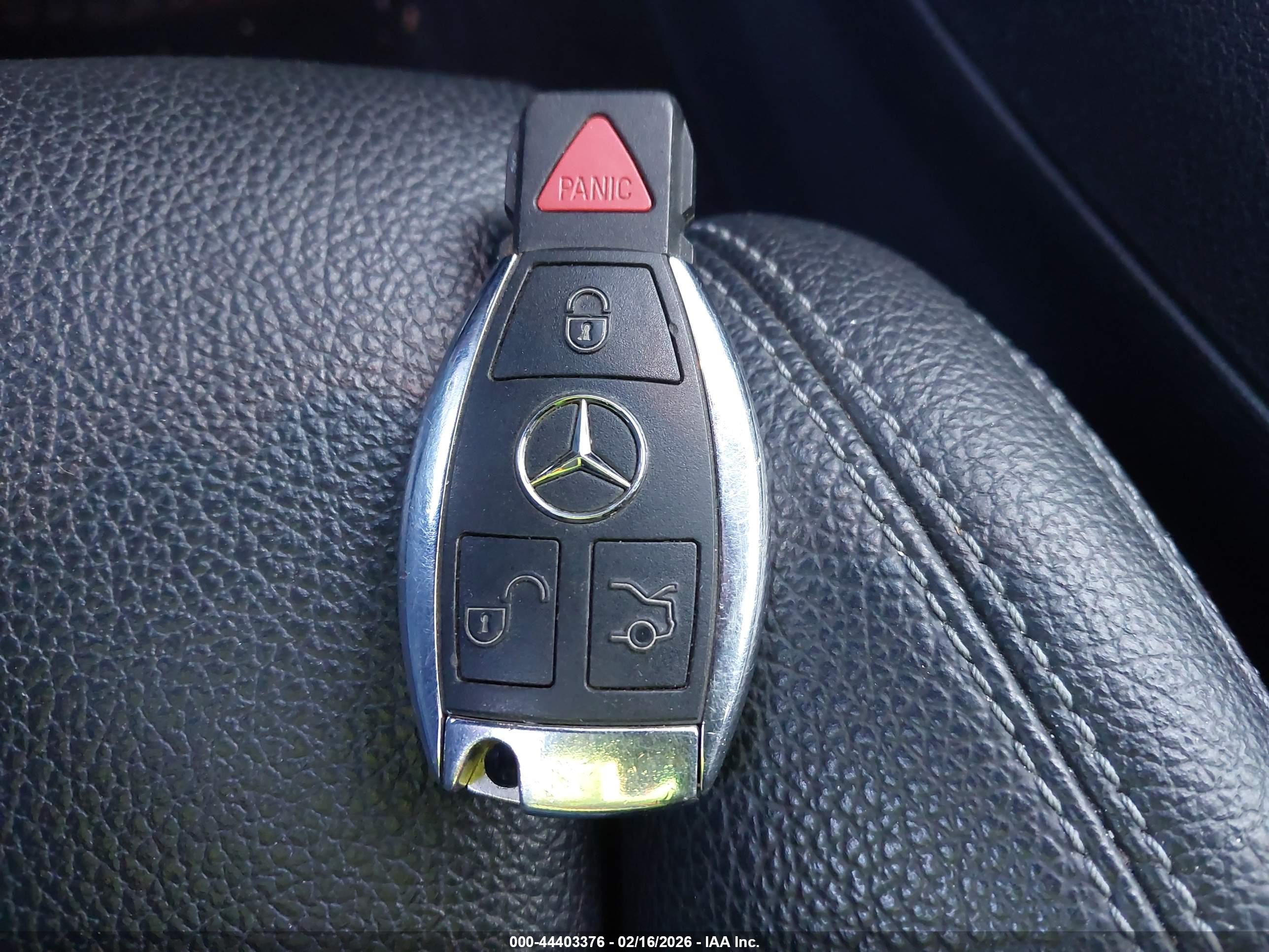 MERCEDES-BENZ CLA image 11