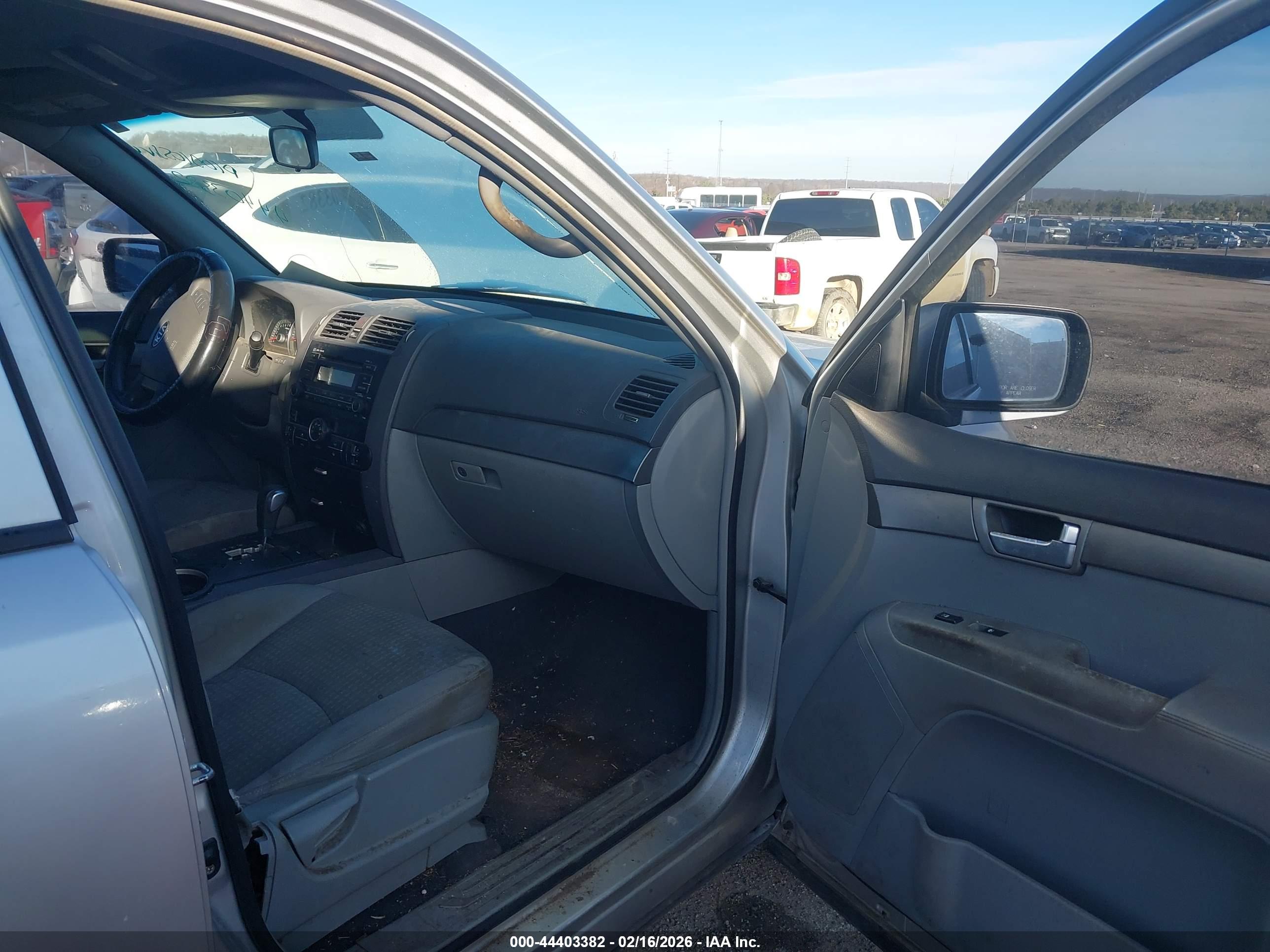 KIA BORREGO image 5