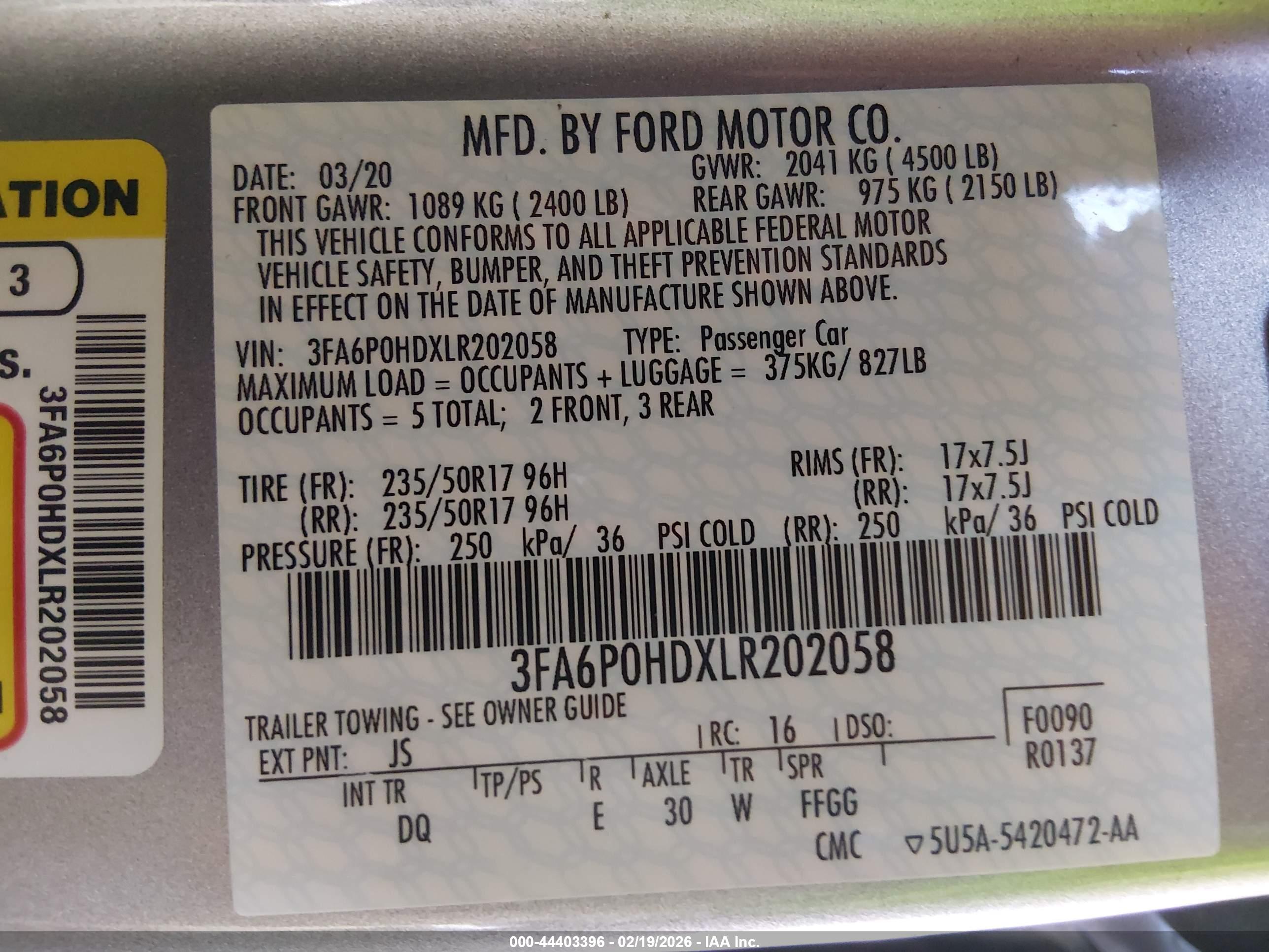 FORD FUSION image 9