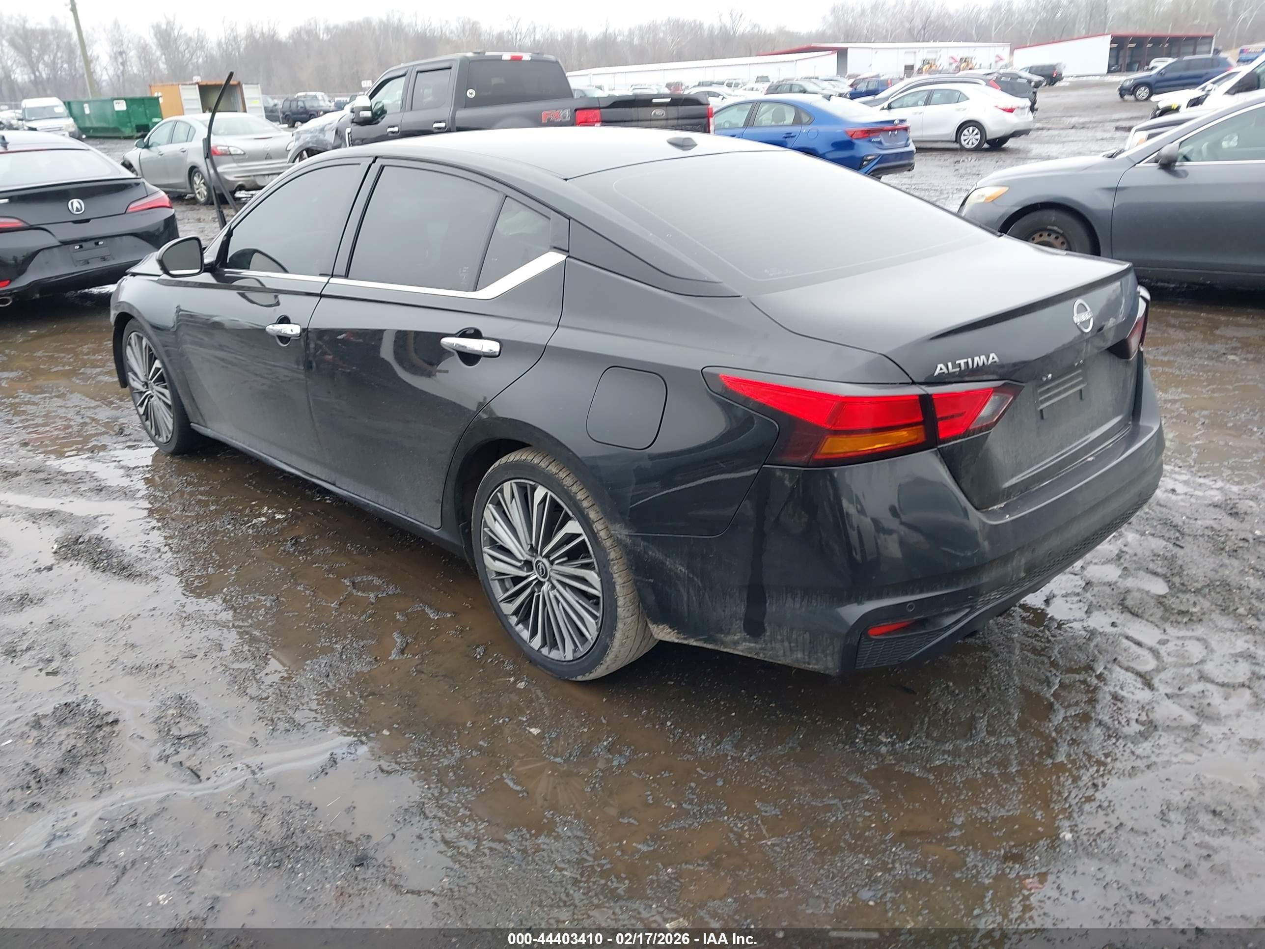 NISSAN ALTIMA image 3