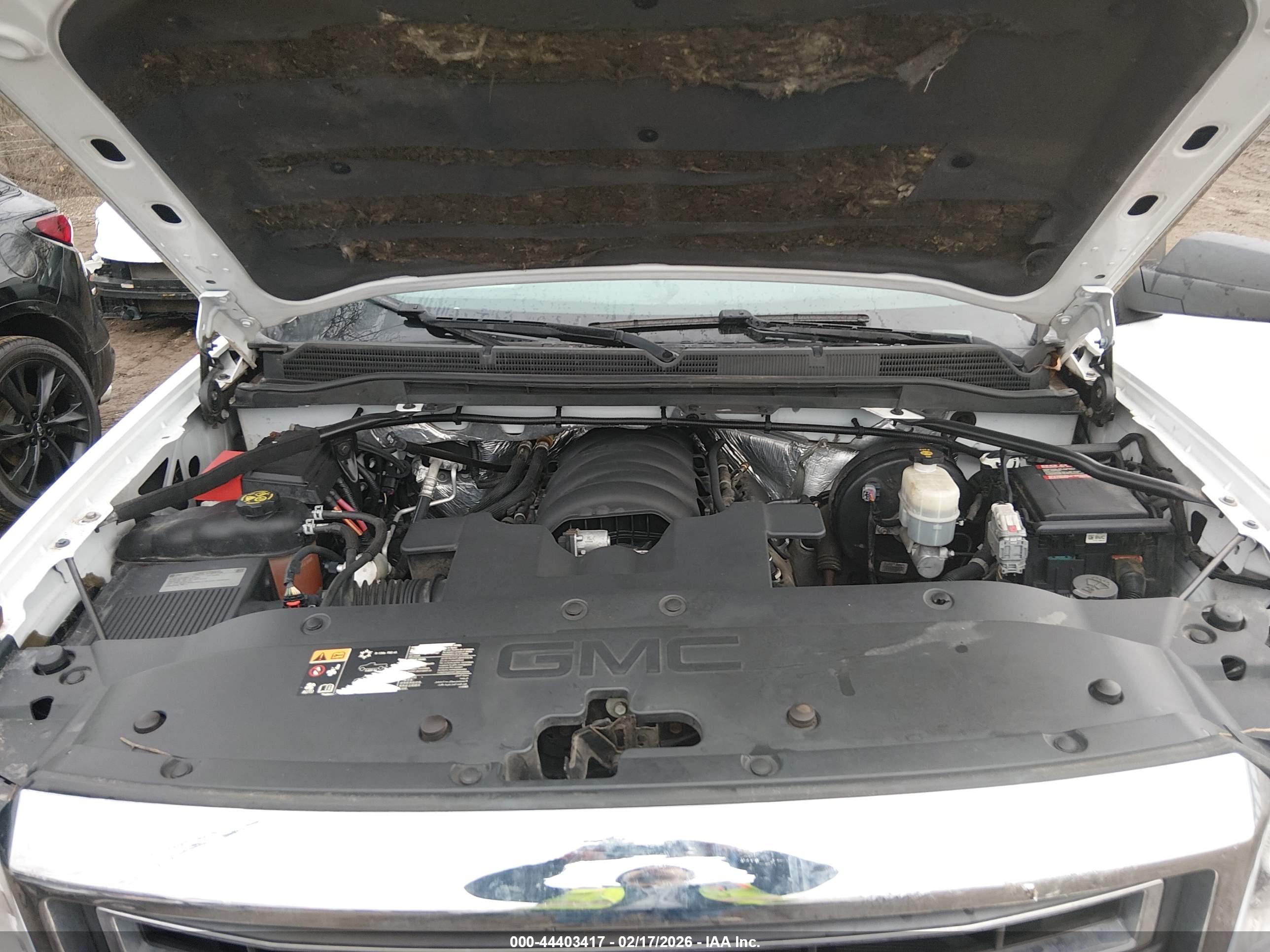 GMC SIERRA image 10