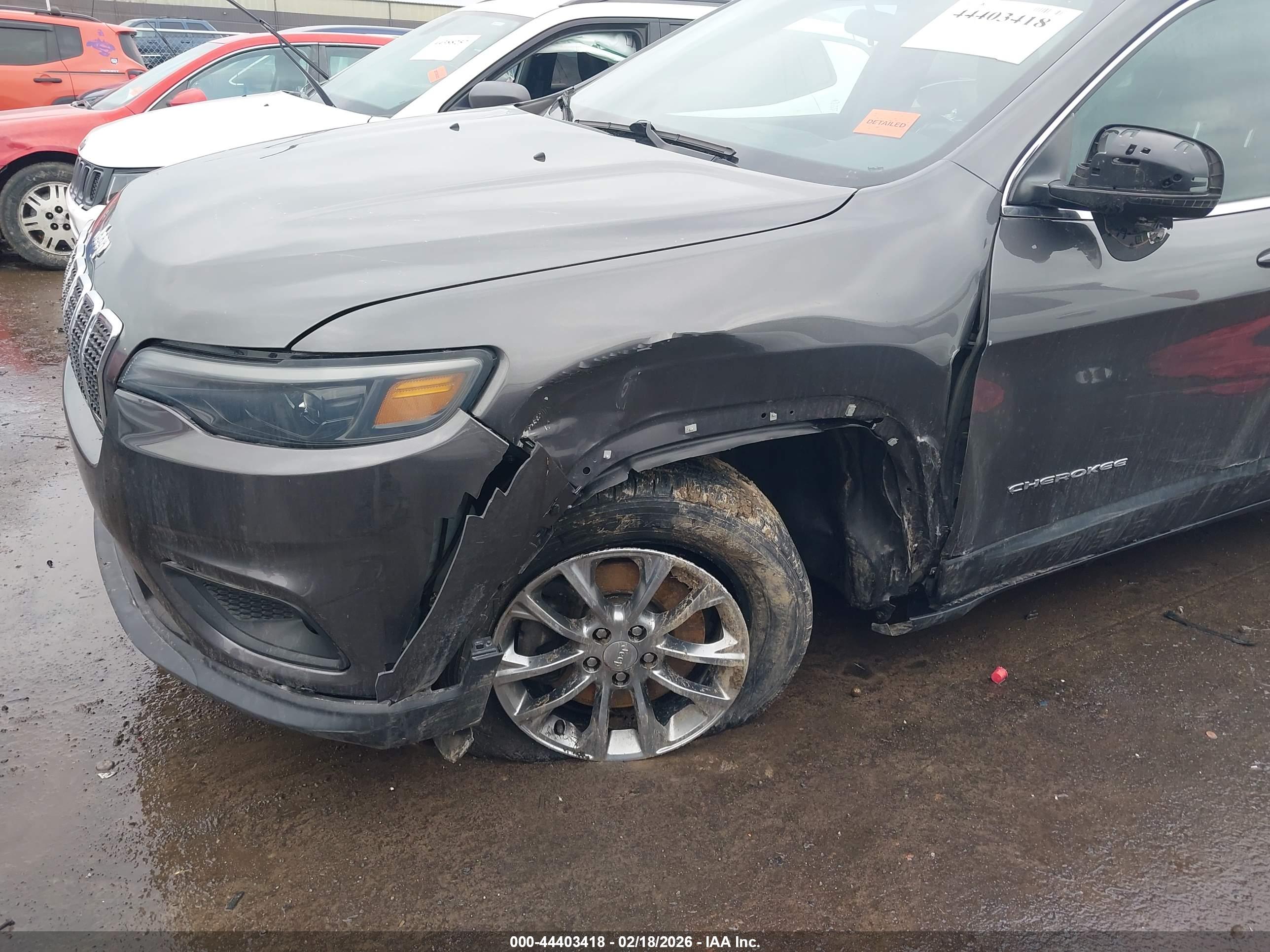 JEEP CHEROKEE image 6