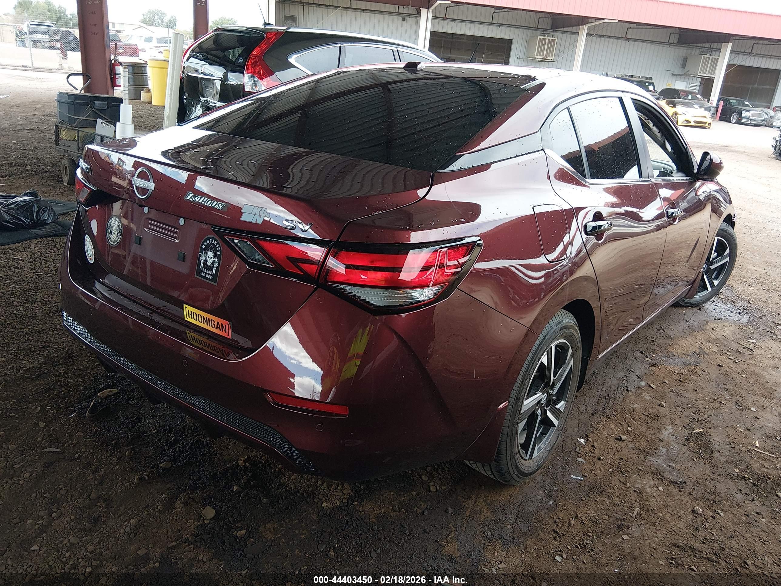 NISSAN SENTRA image 4