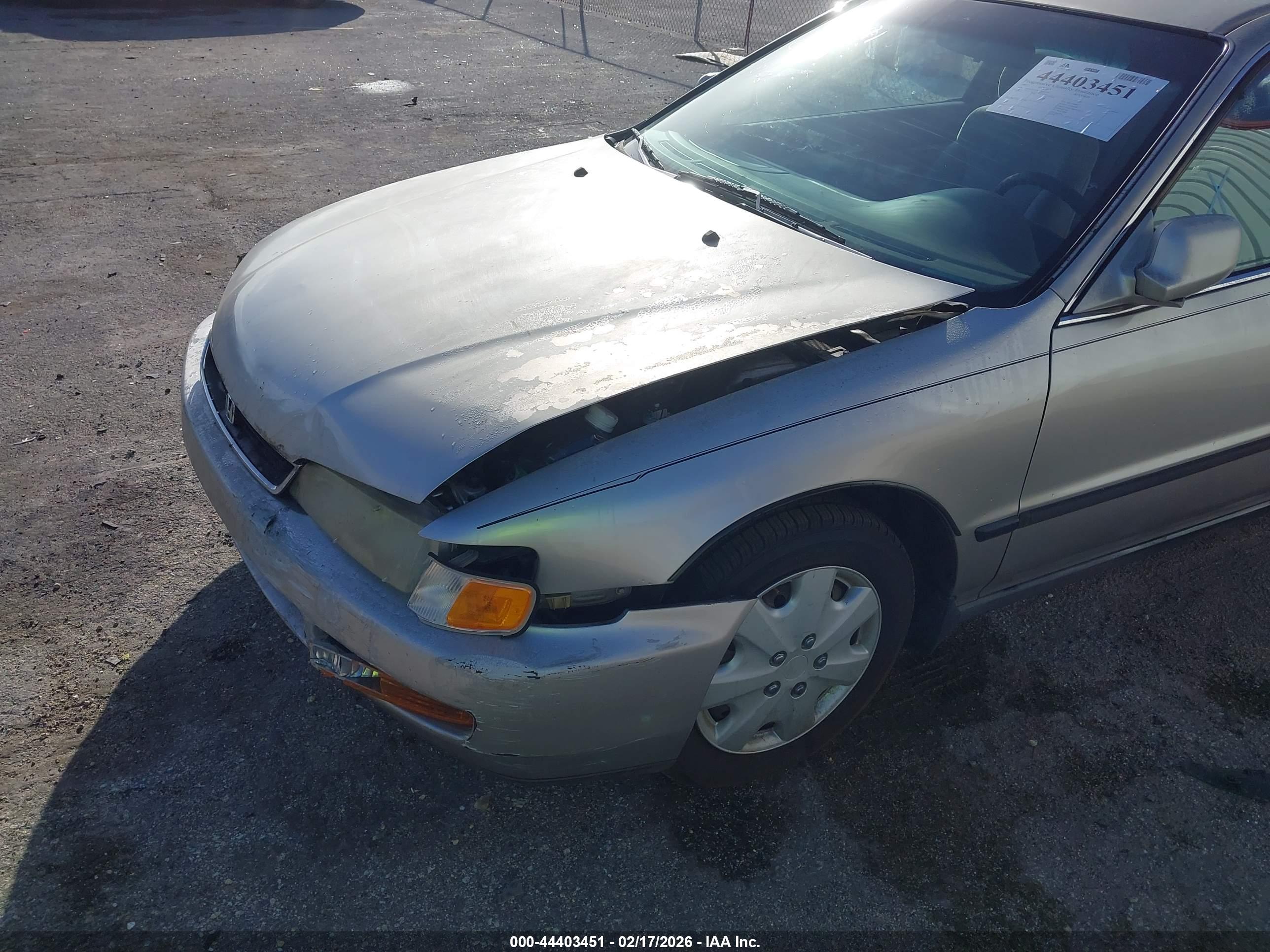 HONDA ACCORD image 6