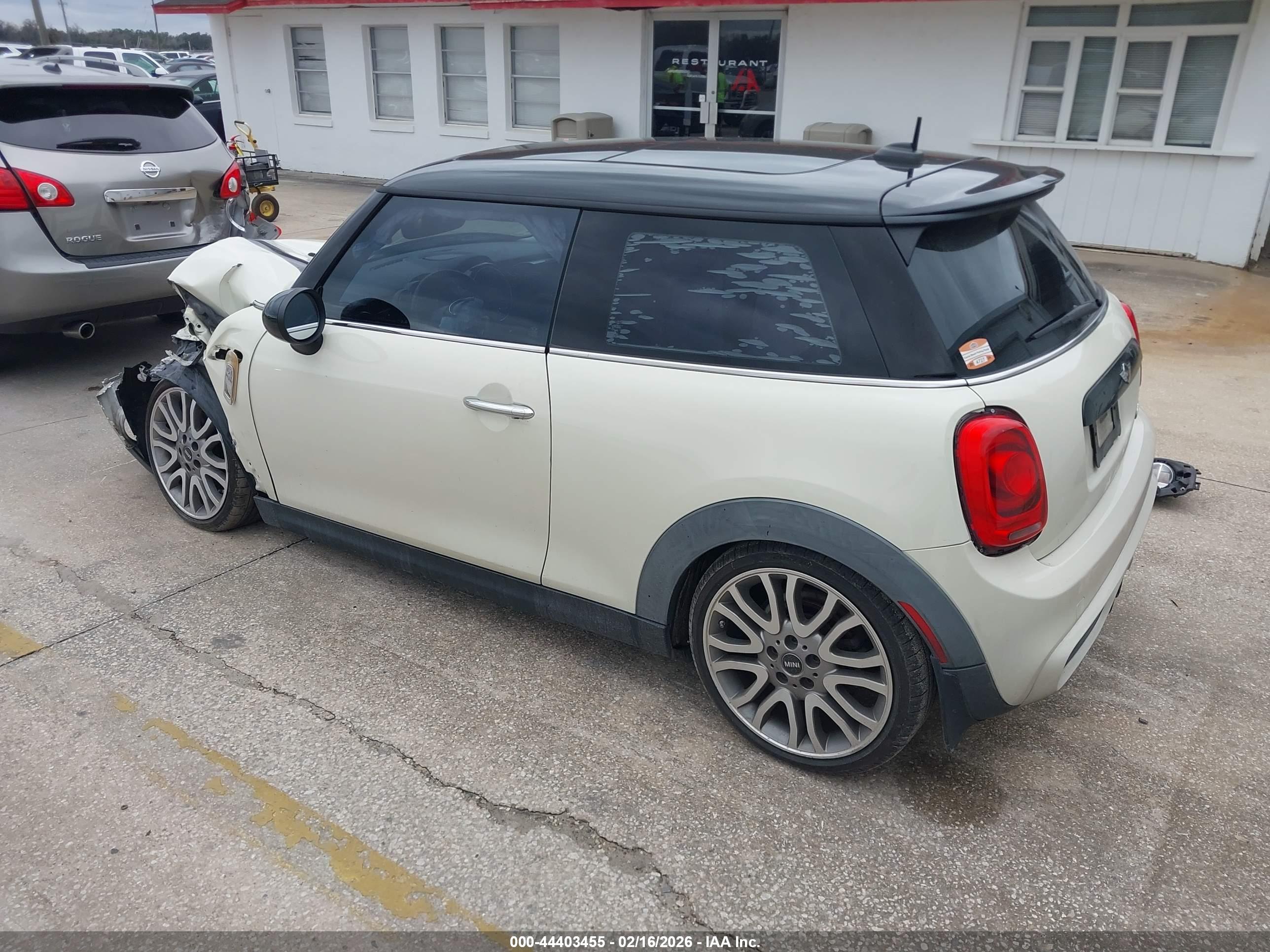 MINI HARDTOP image 3