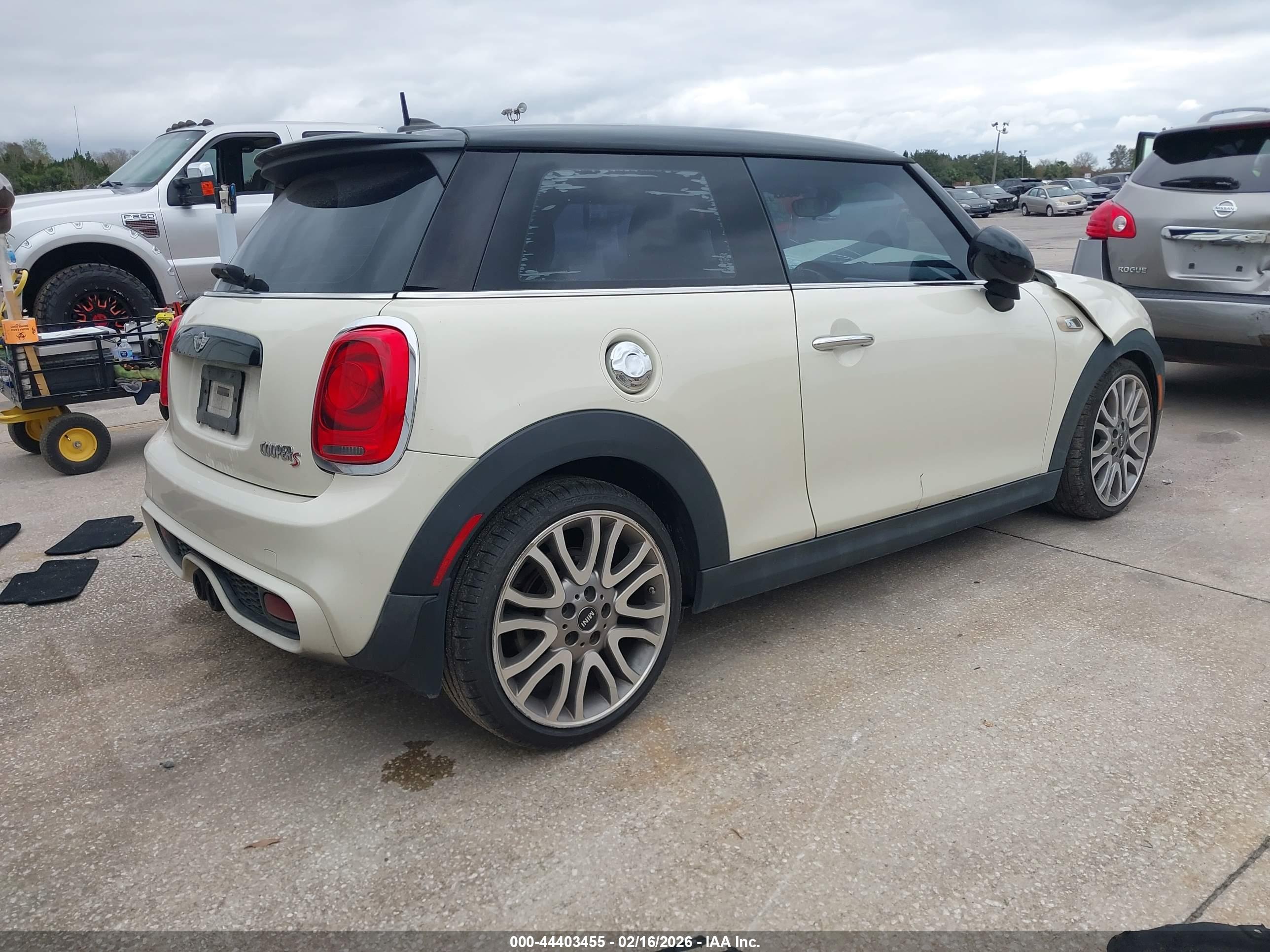 MINI HARDTOP image 4
