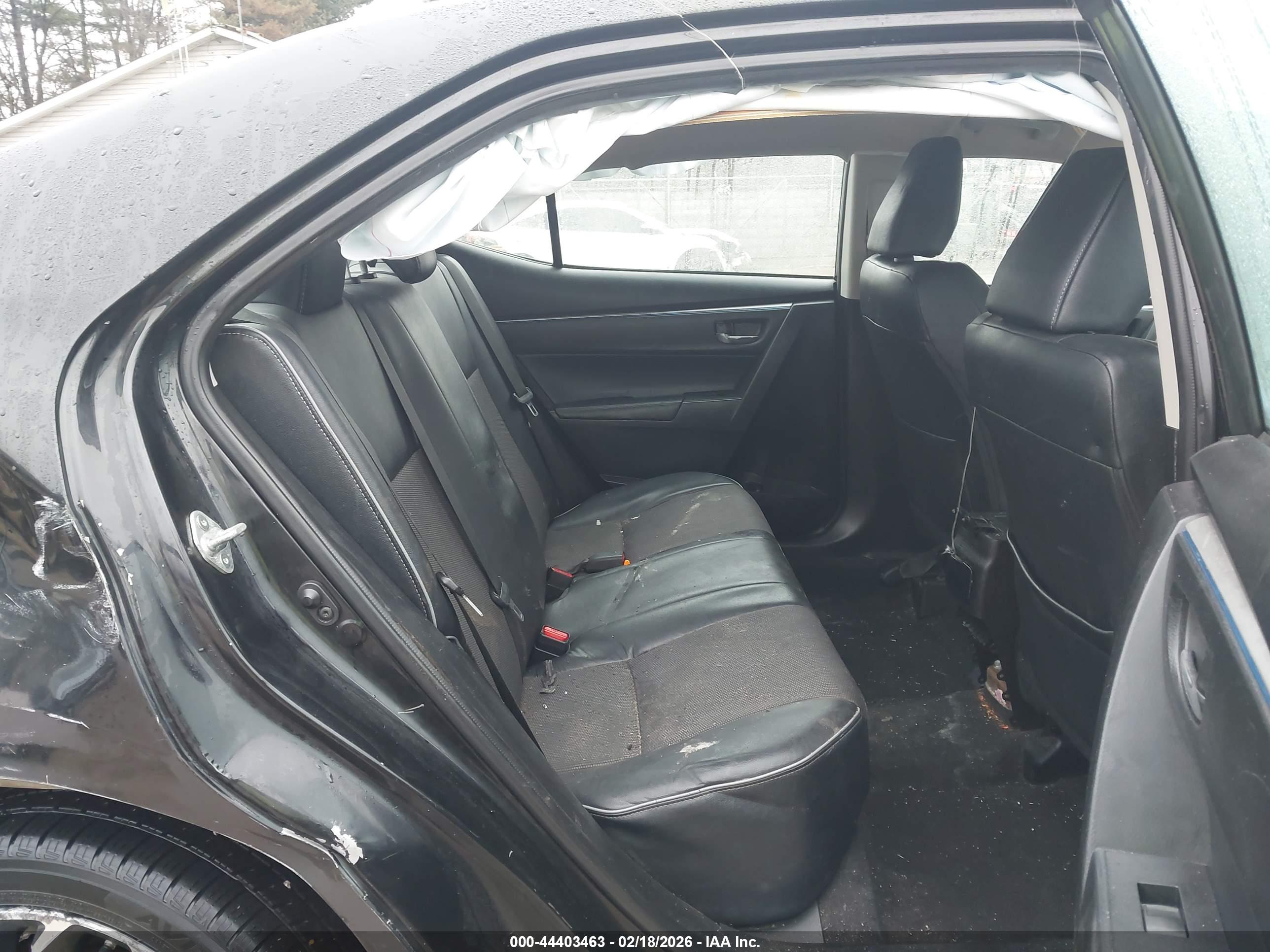 TOYOTA COROLLA image 8