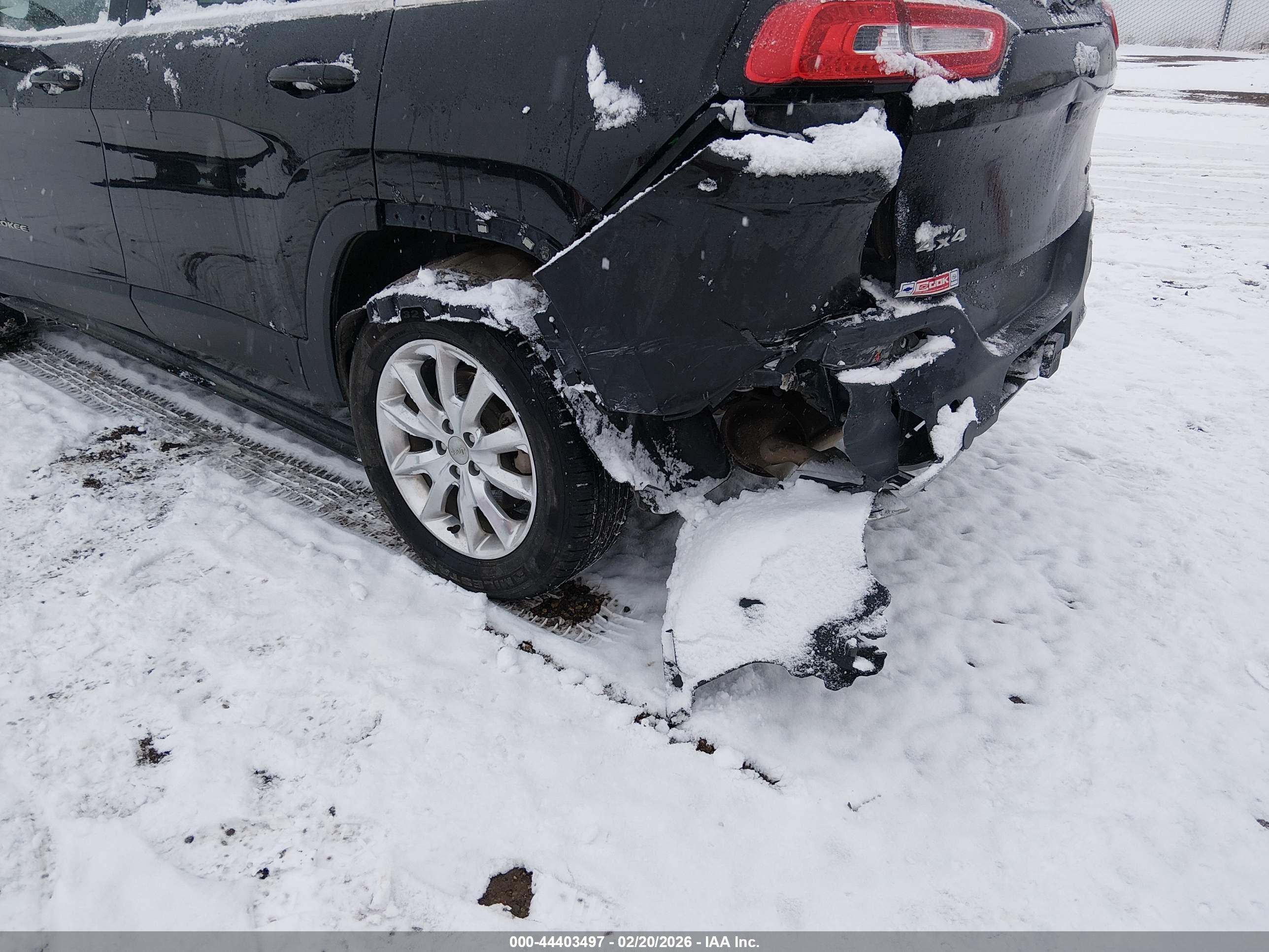 JEEP CHEROKEE image 6