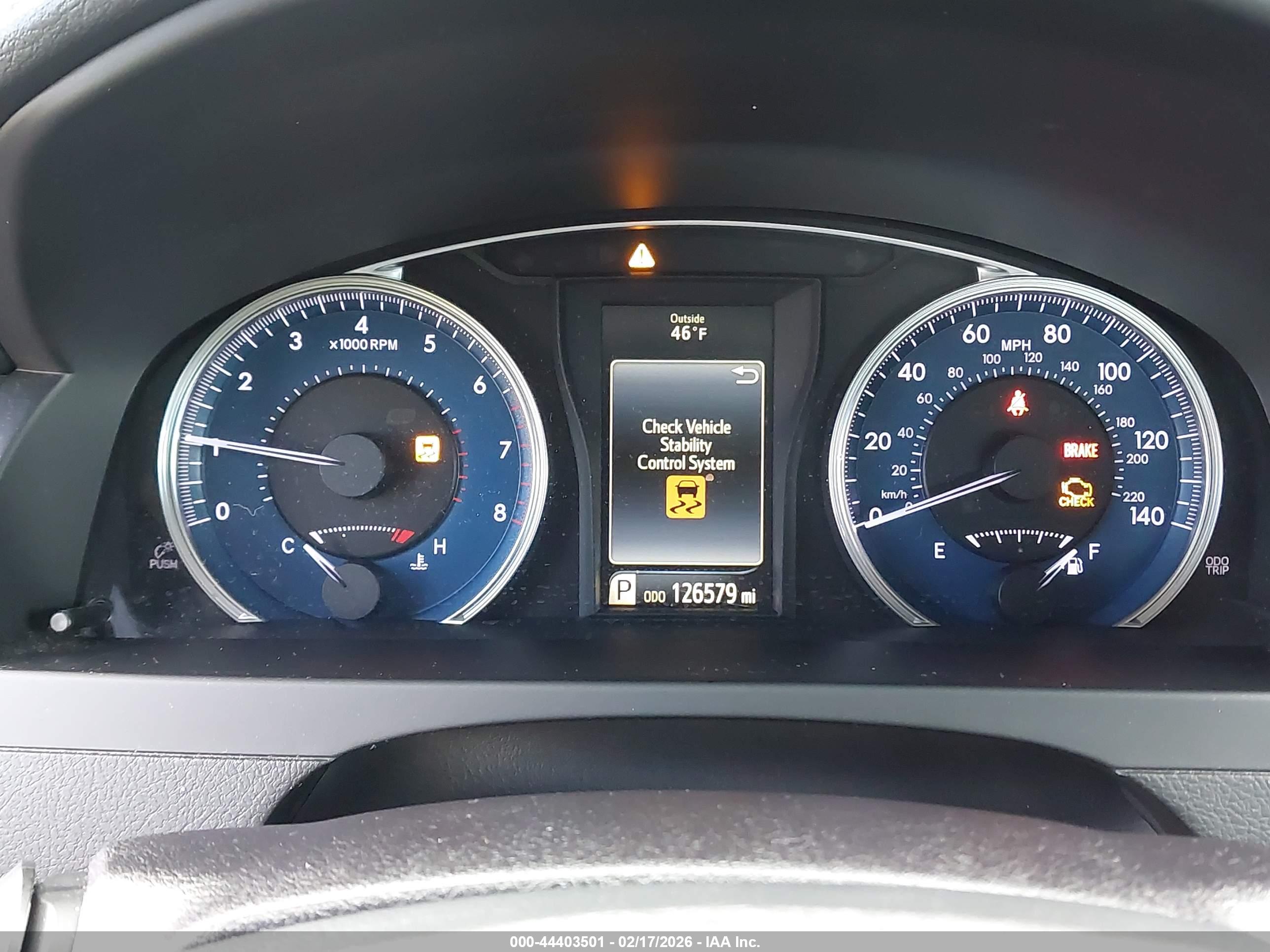 TOYOTA CAMRY image 7