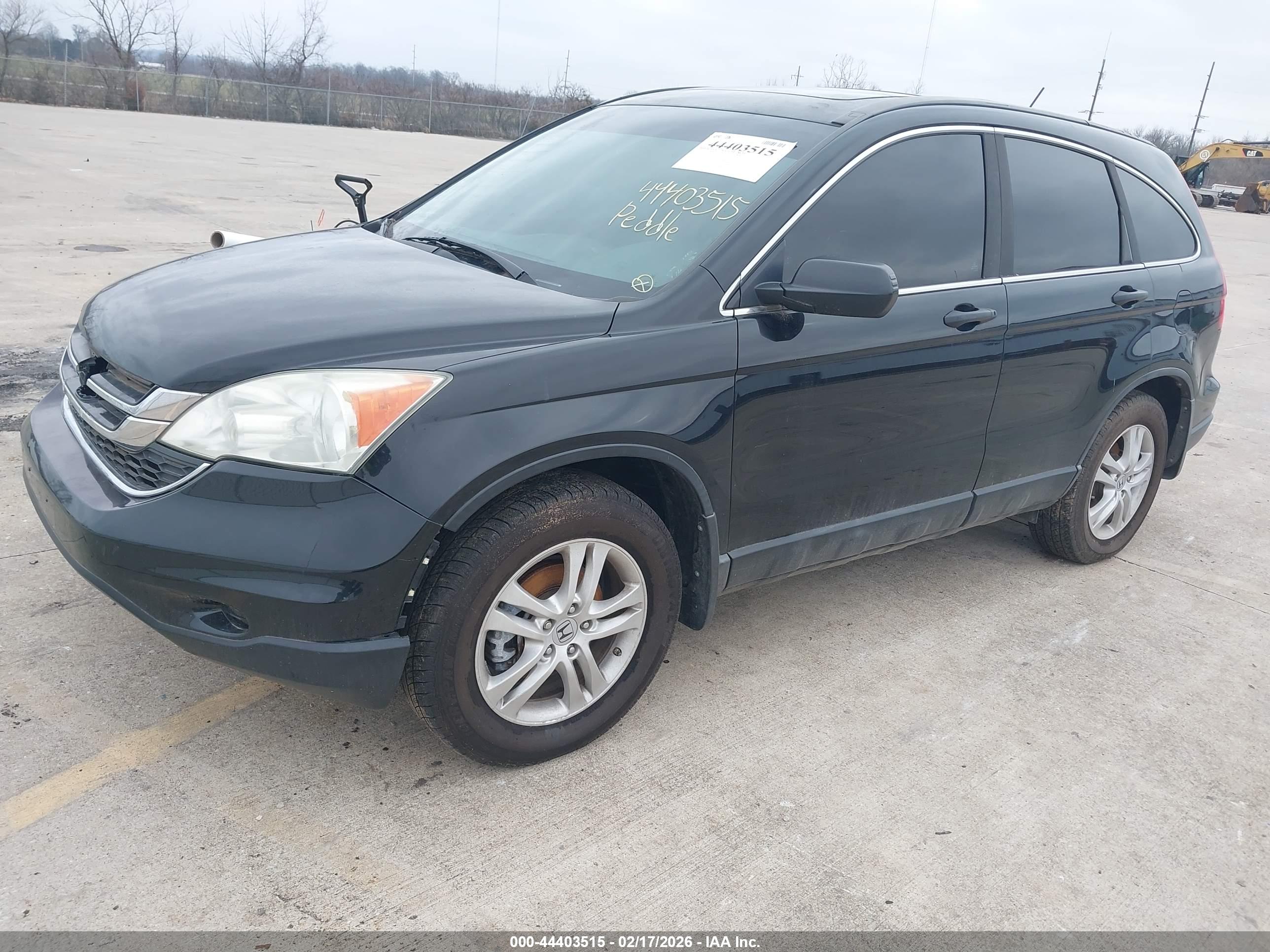 HONDA CR-V image 2