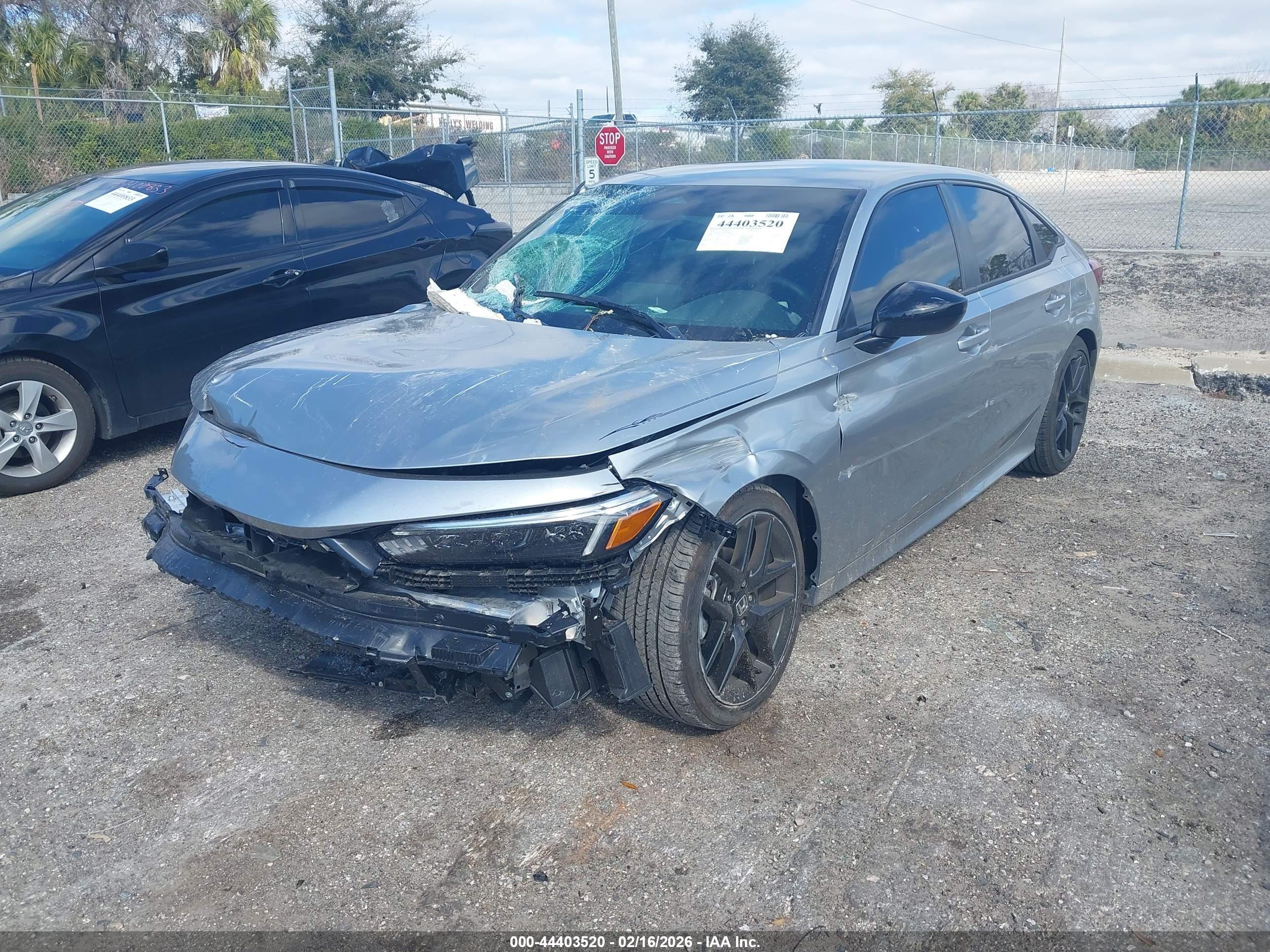 HONDA CIVIC image 6