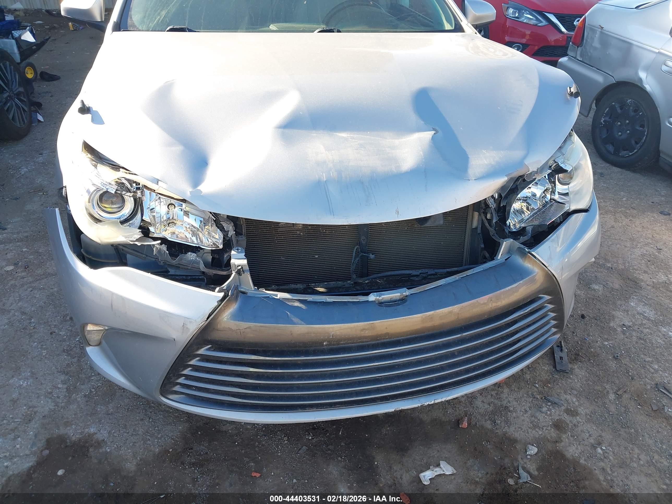 TOYOTA CAMRY image 6