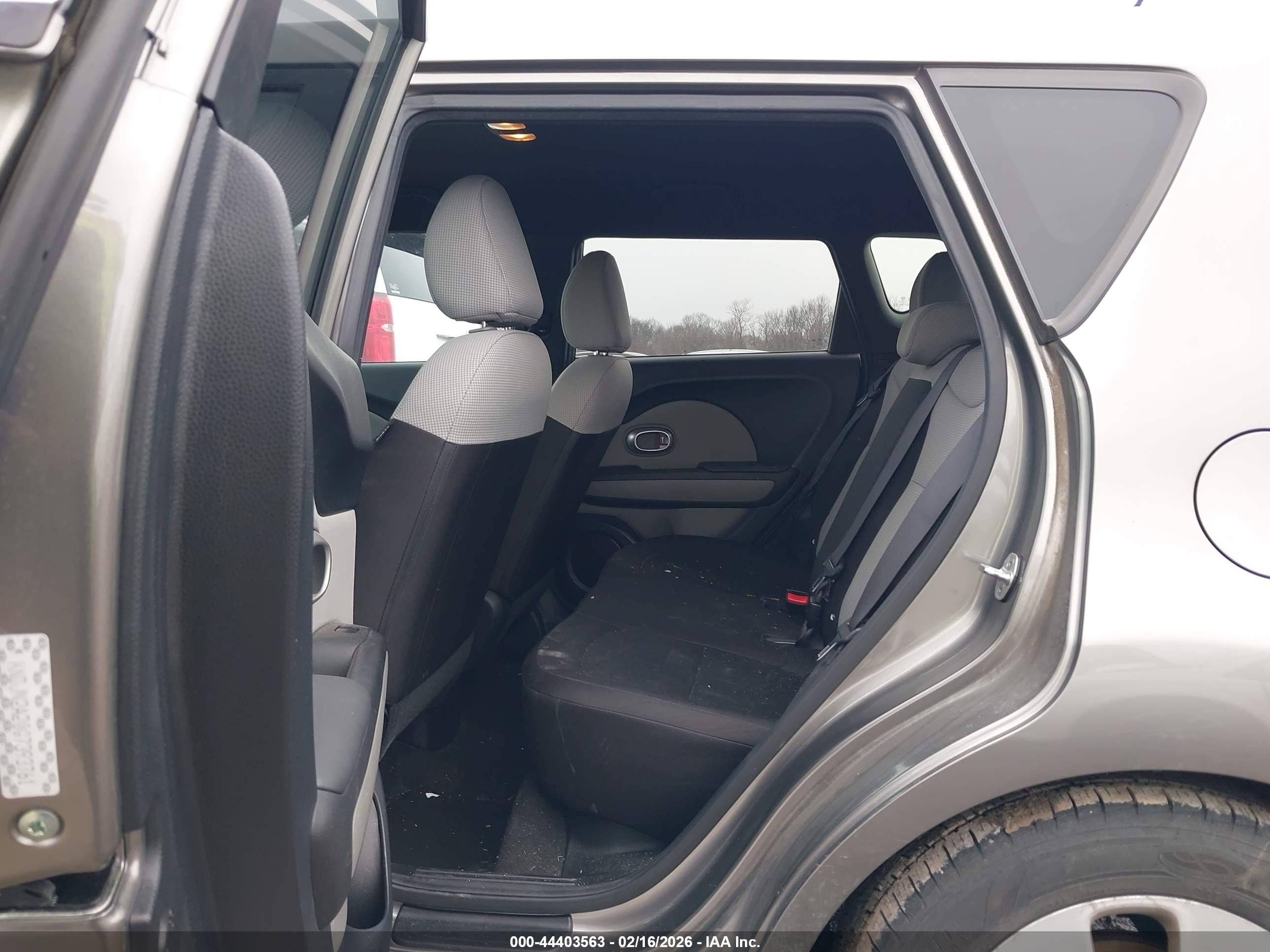 KIA SOUL image 8