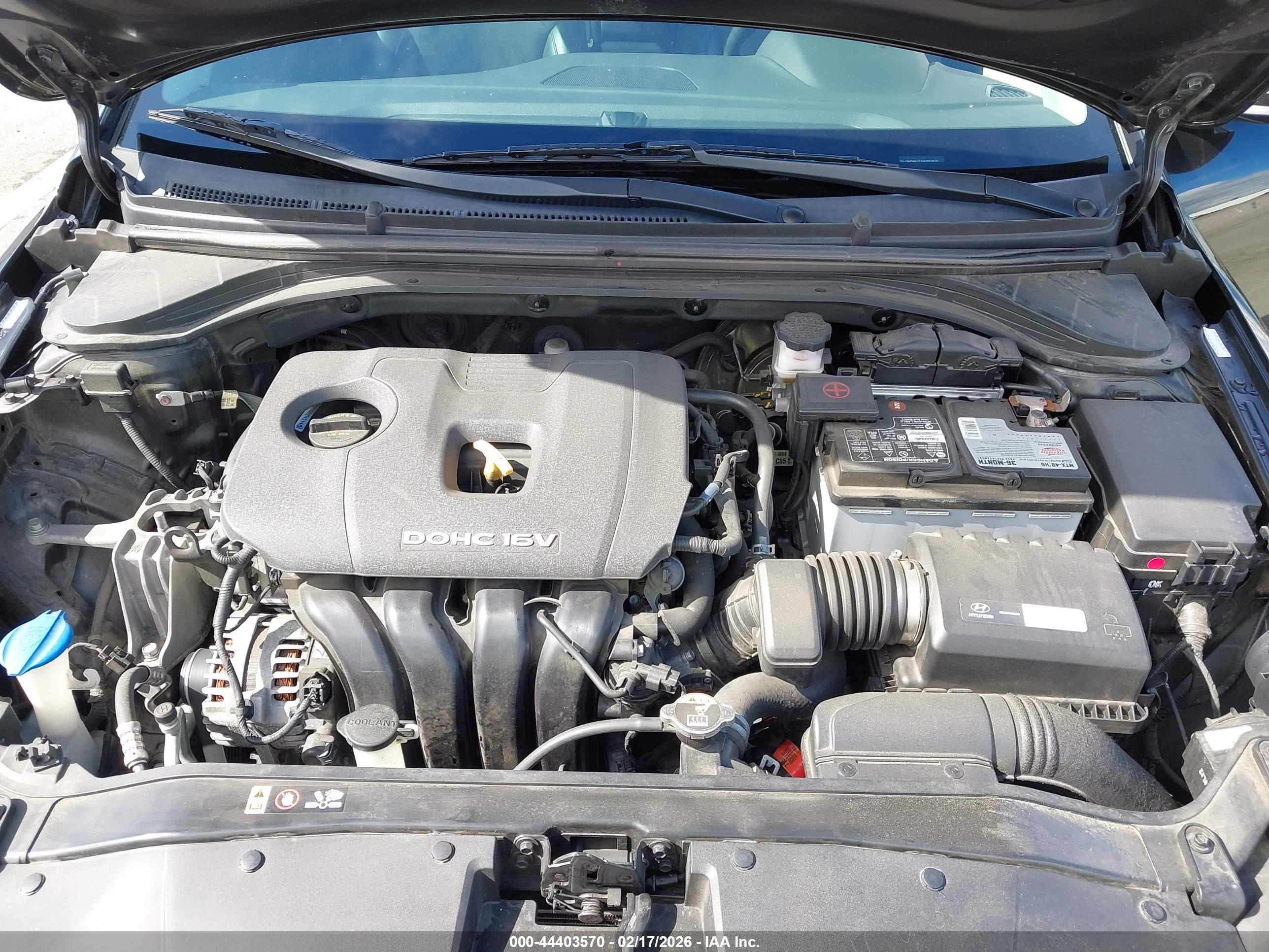 HYUNDAI ELANTRA image 10