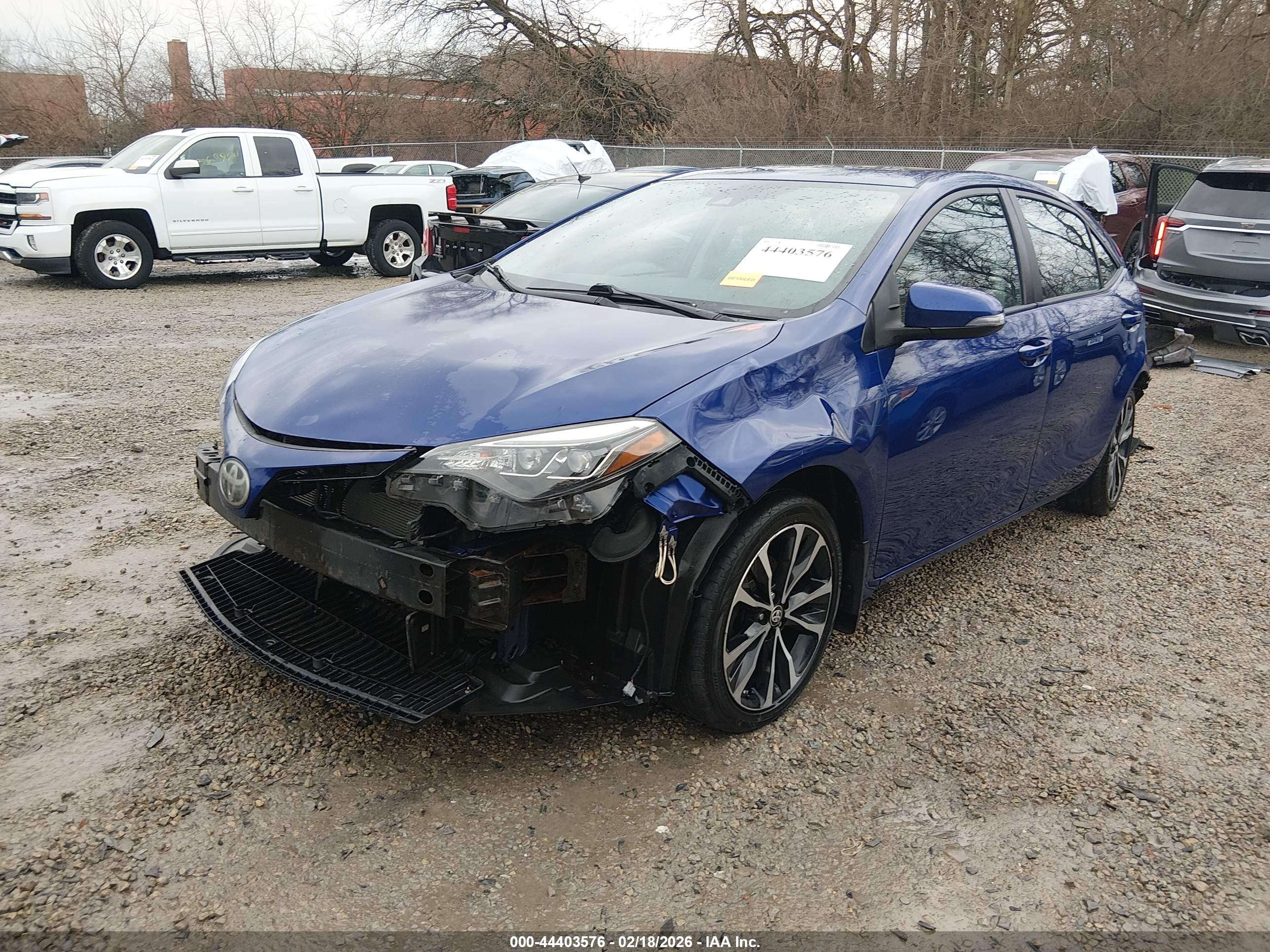 TOYOTA COROLLA image 2