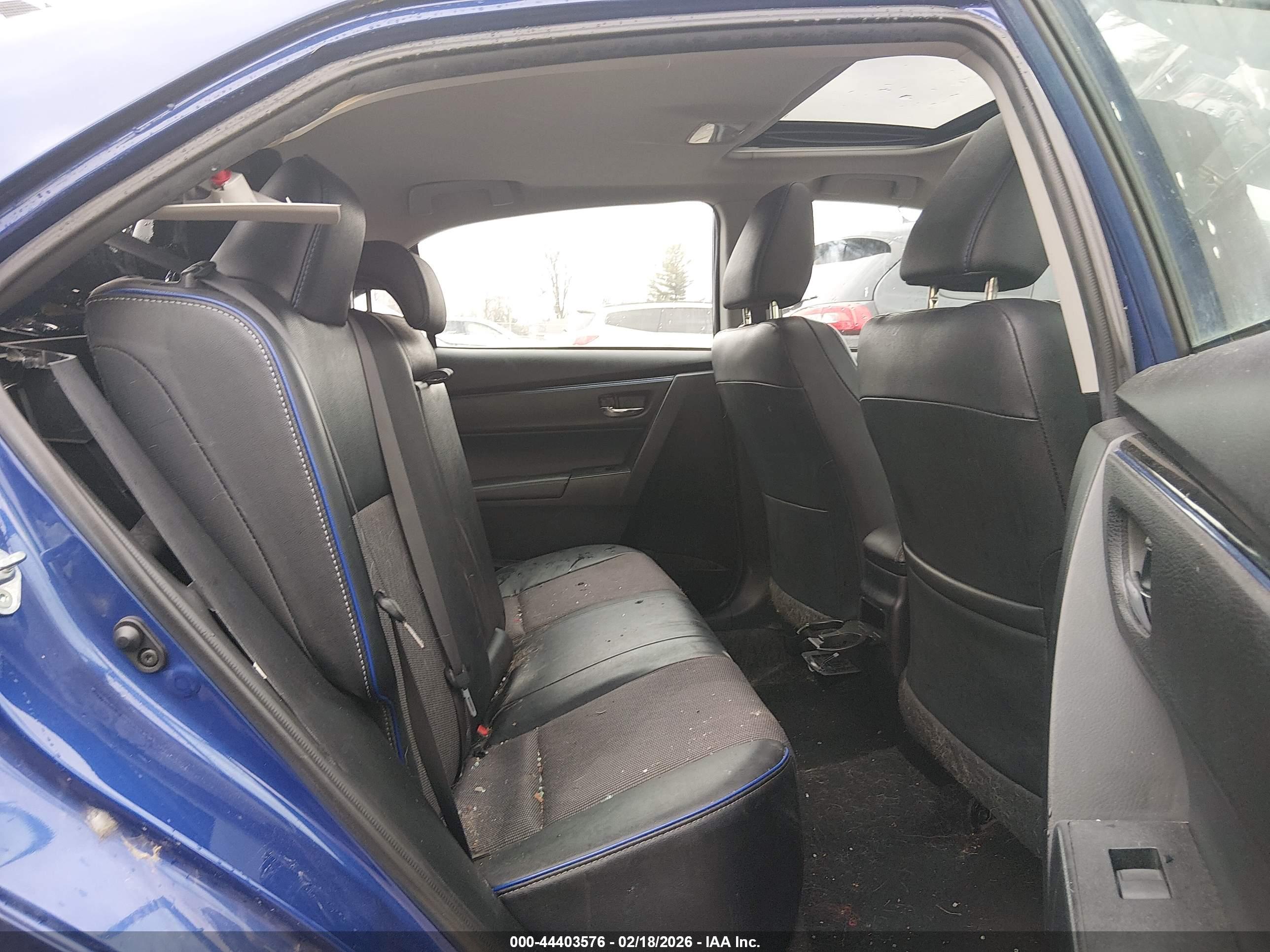 TOYOTA COROLLA image 8