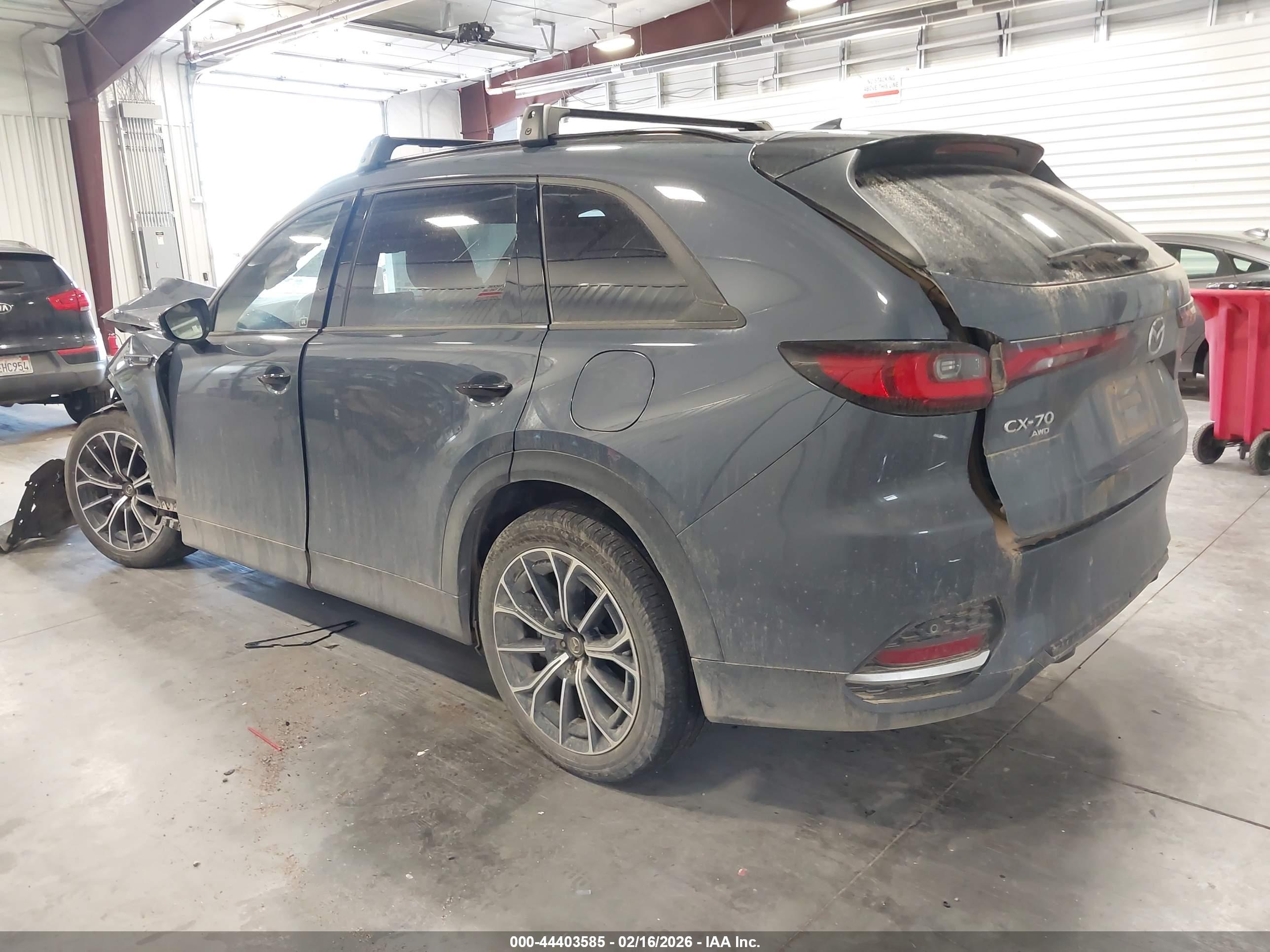 MAZDA CX-70 image 3