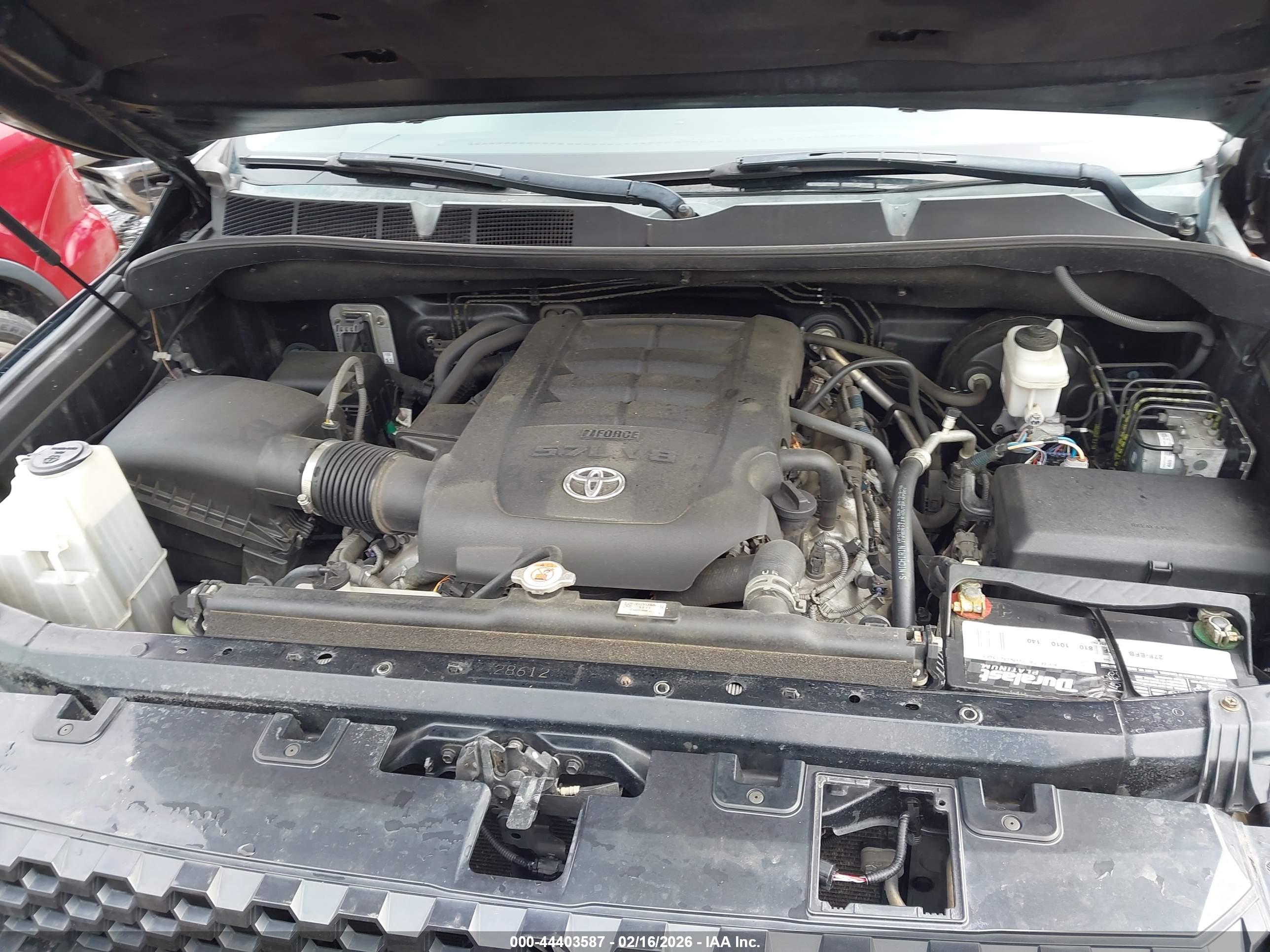 TOYOTA TUNDRA image 10