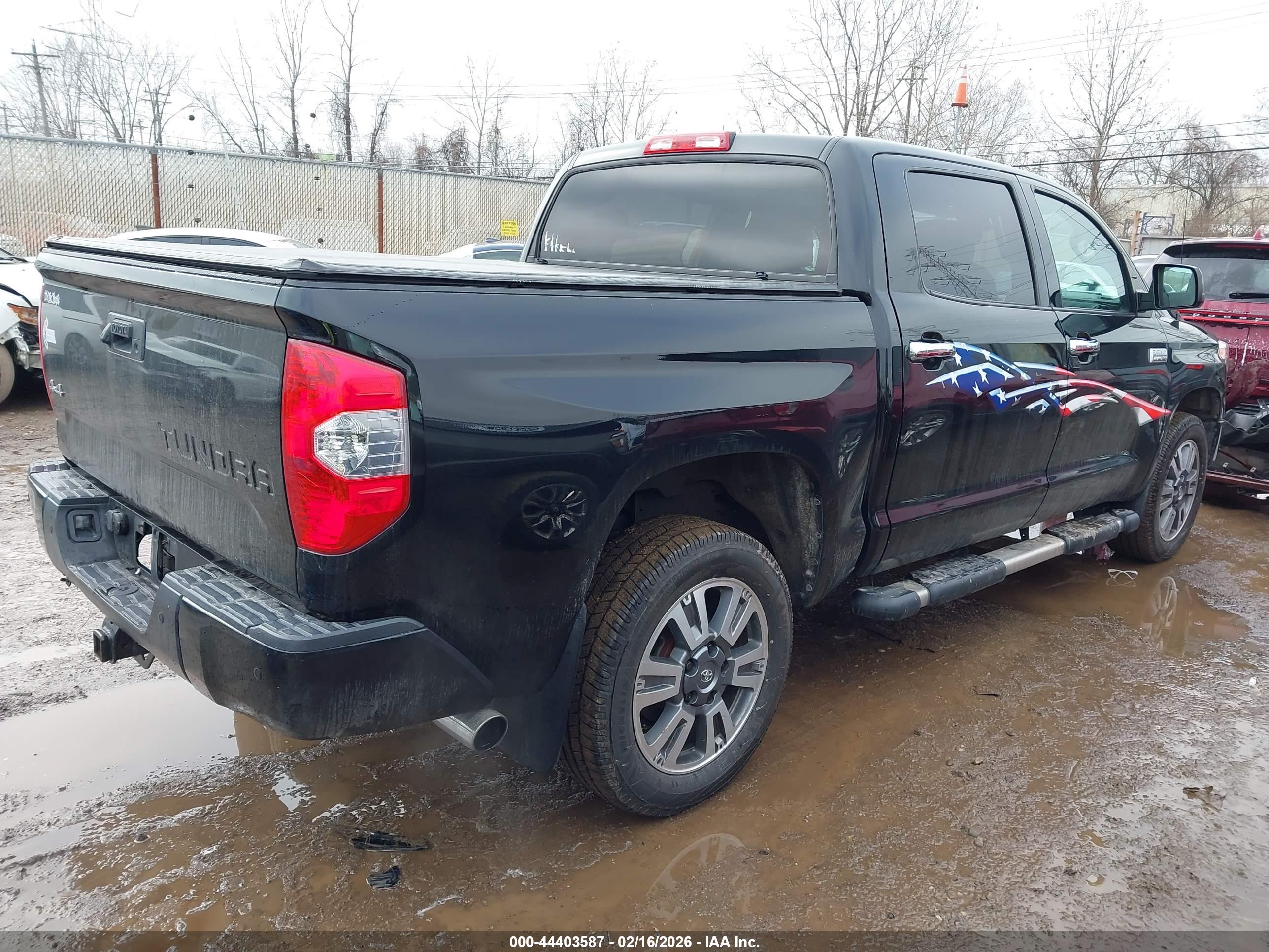 TOYOTA TUNDRA image 4
