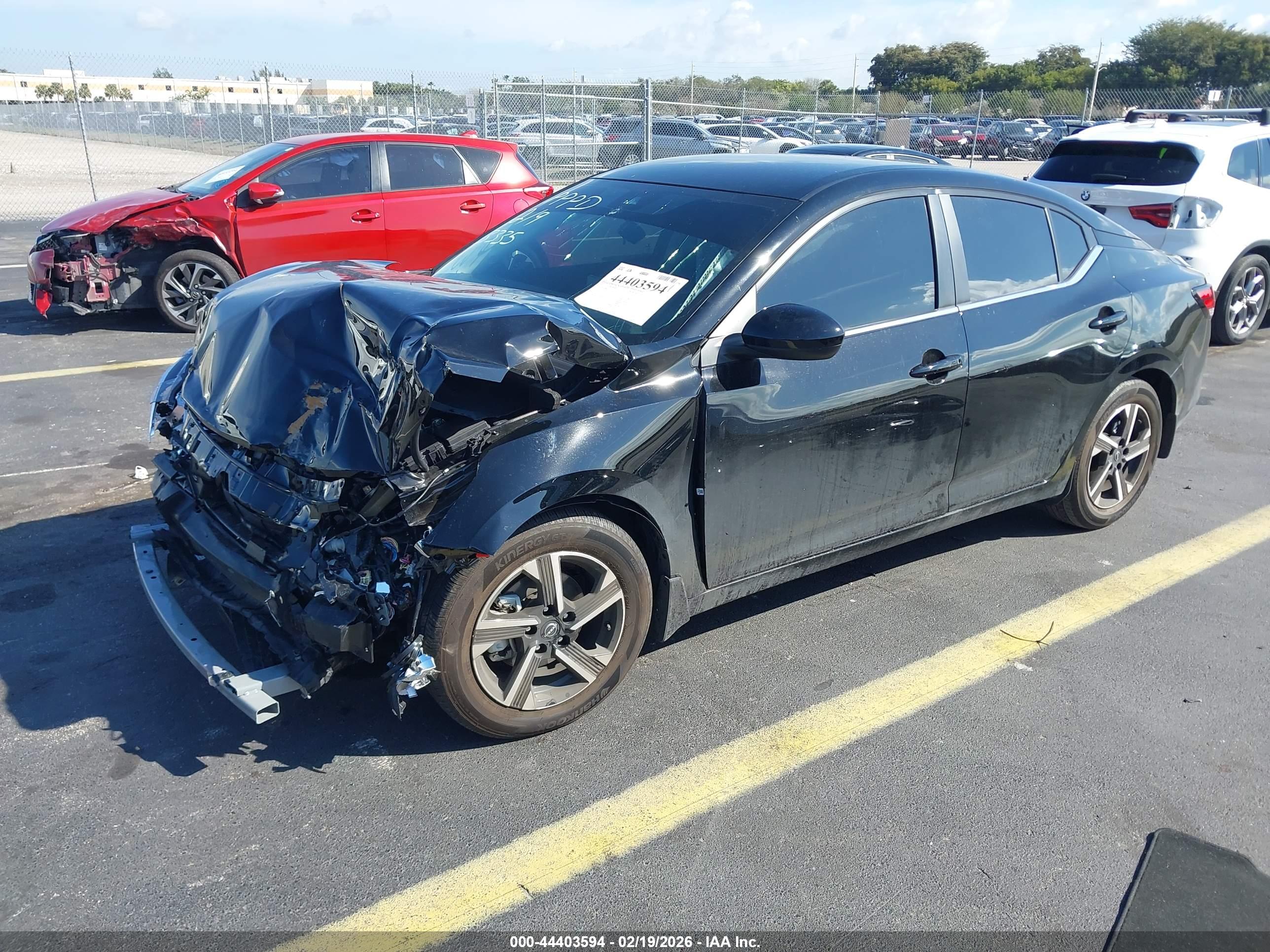 NISSAN SENTRA image 2