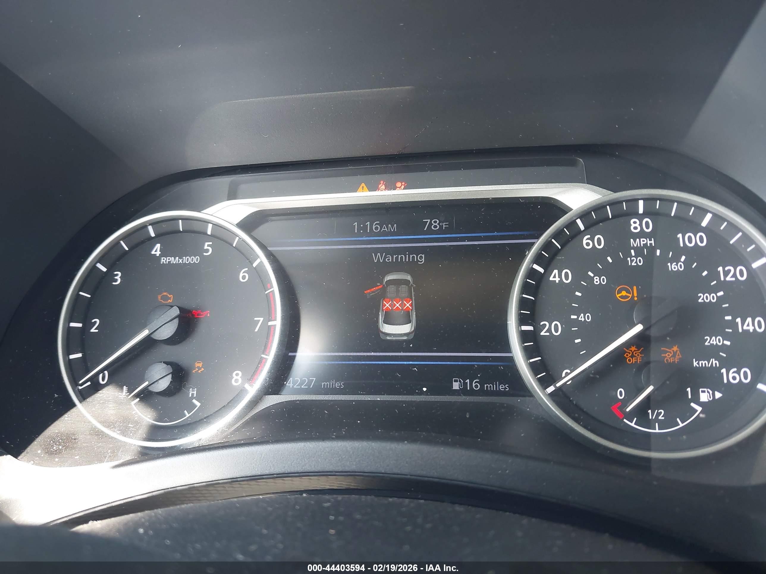 NISSAN SENTRA image 7