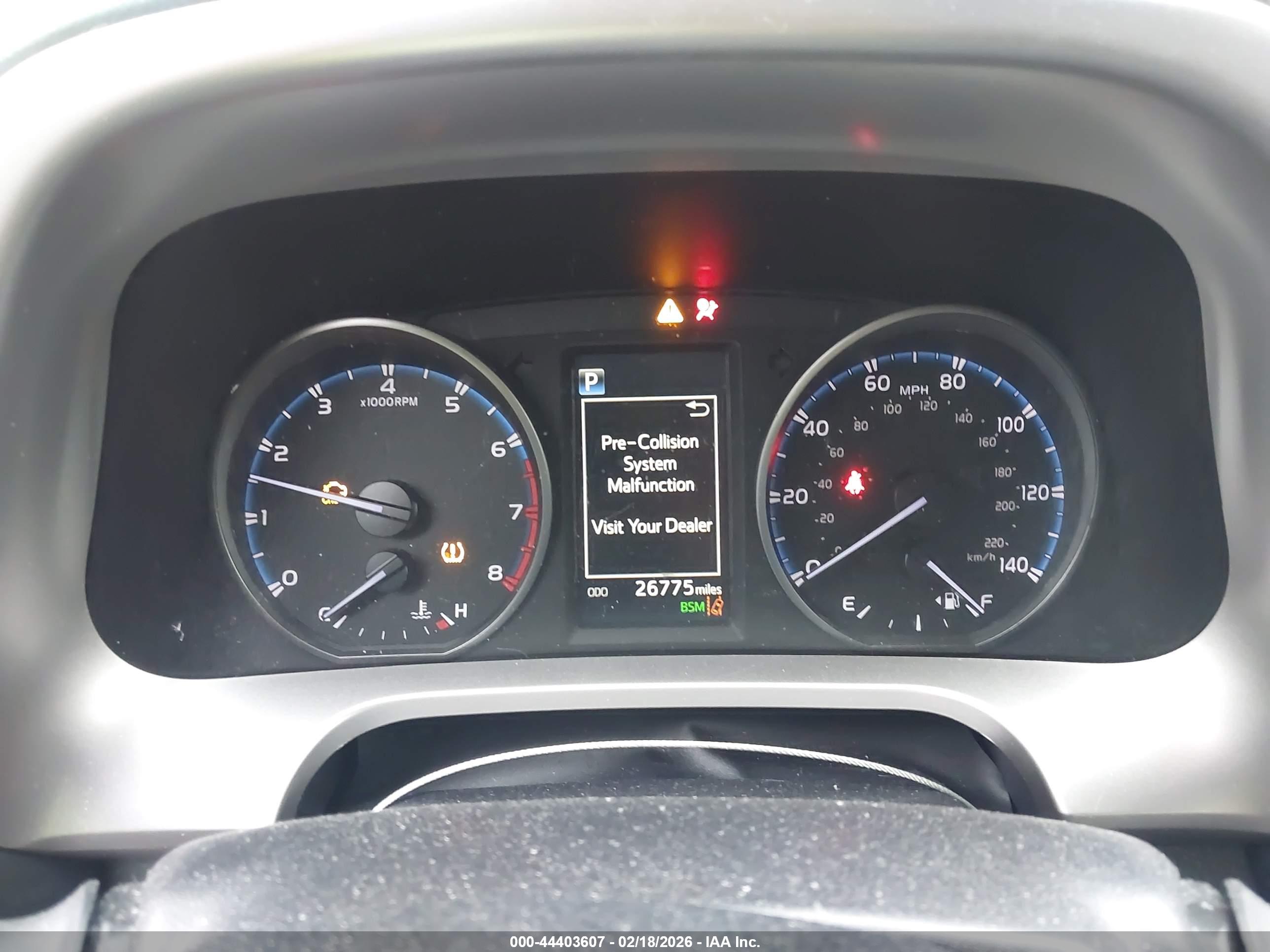 TOYOTA RAV4 image 7