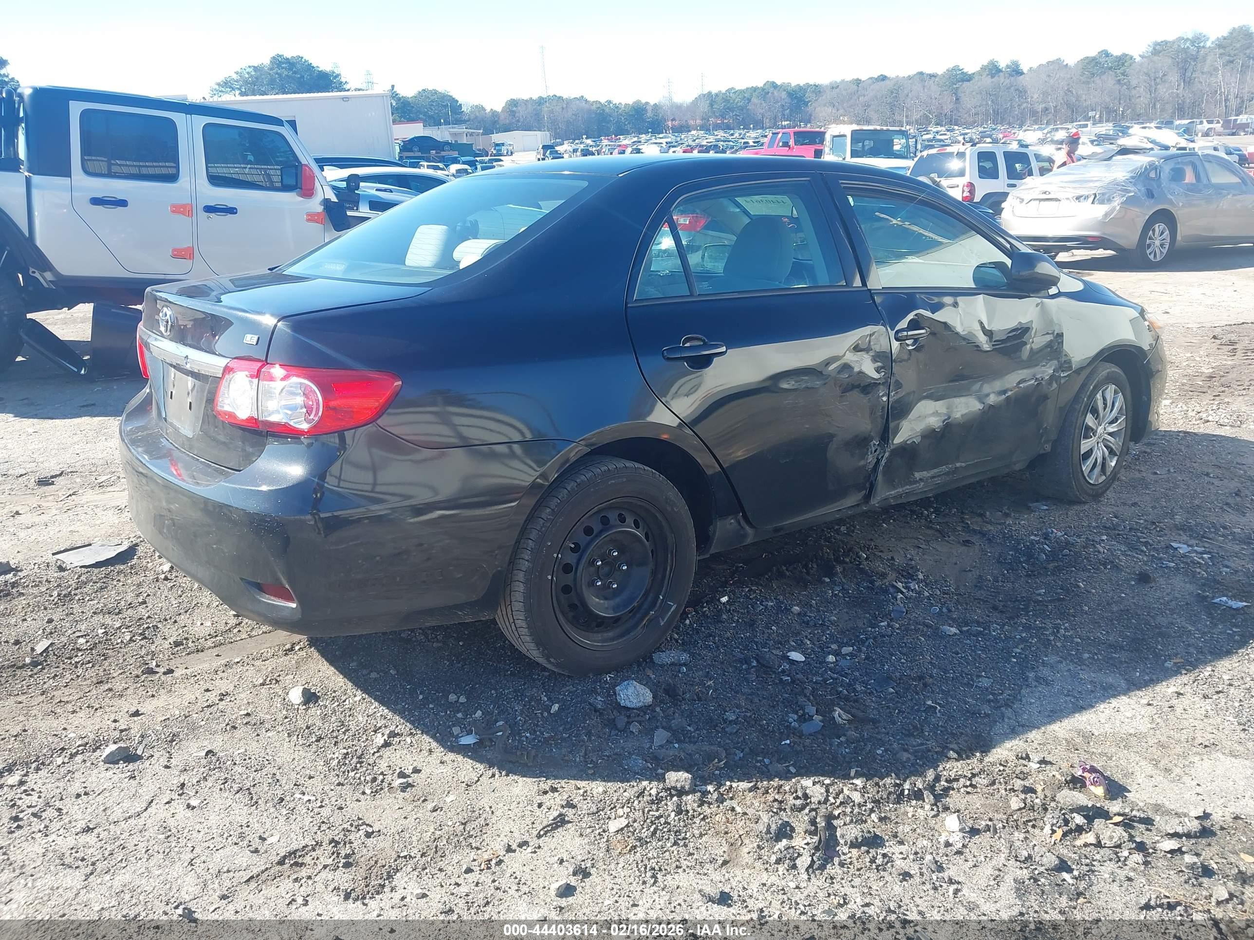 TOYOTA COROLLA image 4