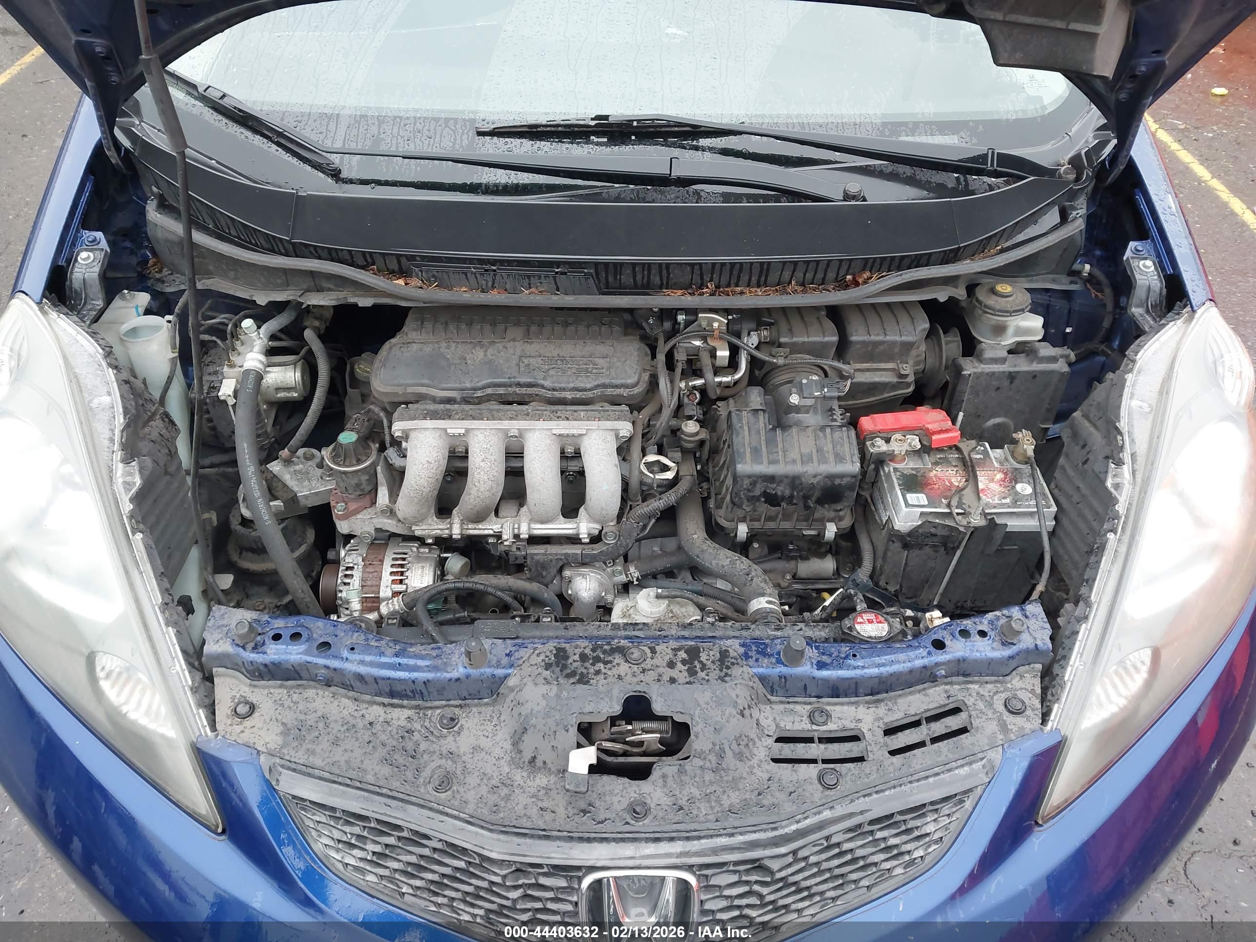 HONDA FIT image 10