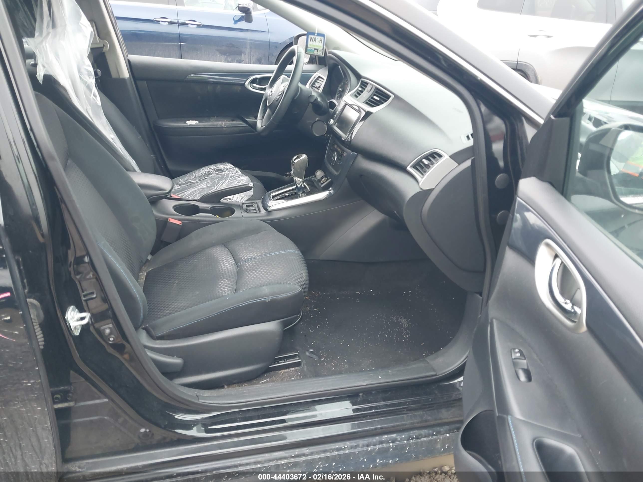 NISSAN SENTRA image 5