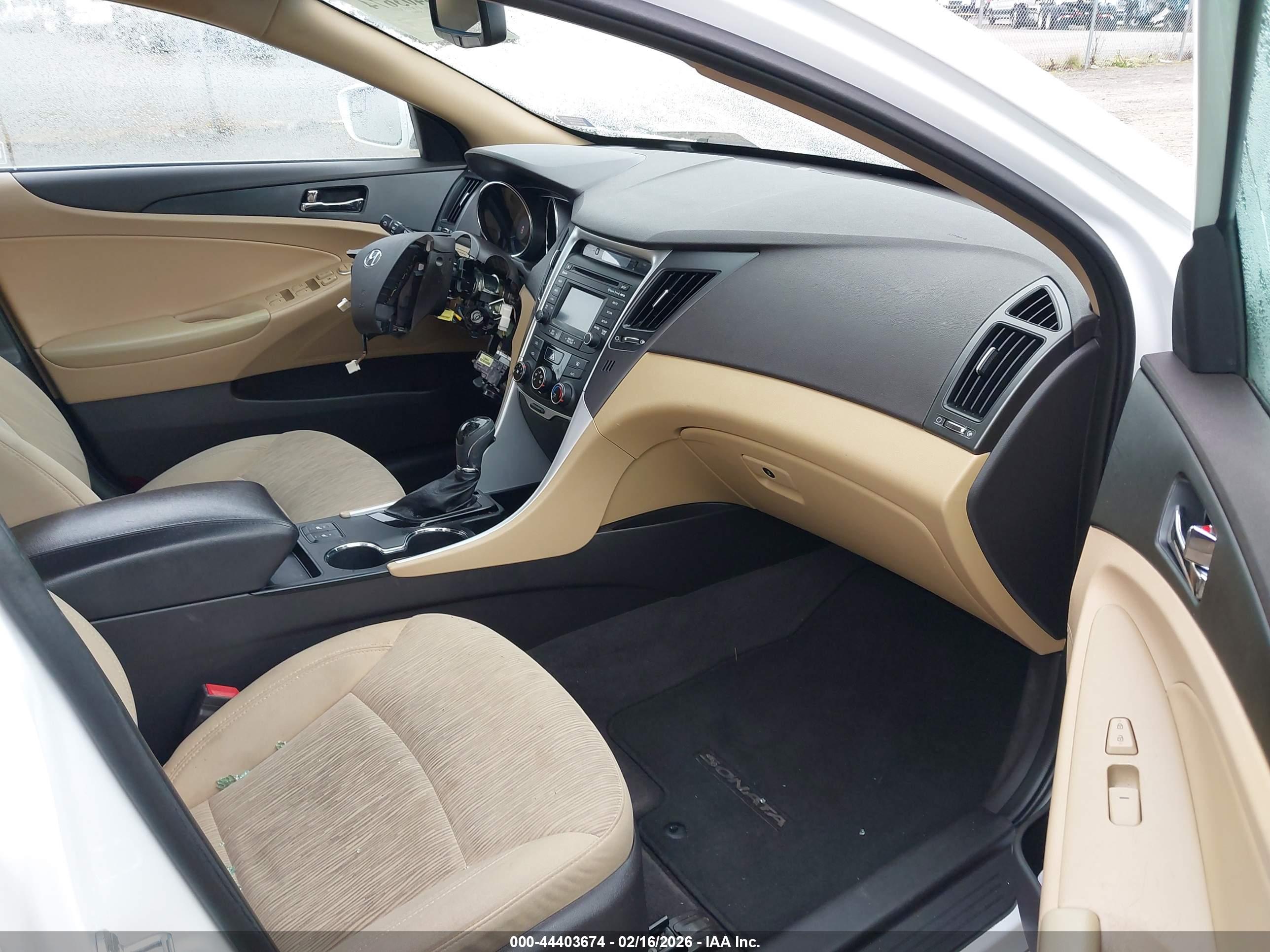 HYUNDAI SONATA image 5