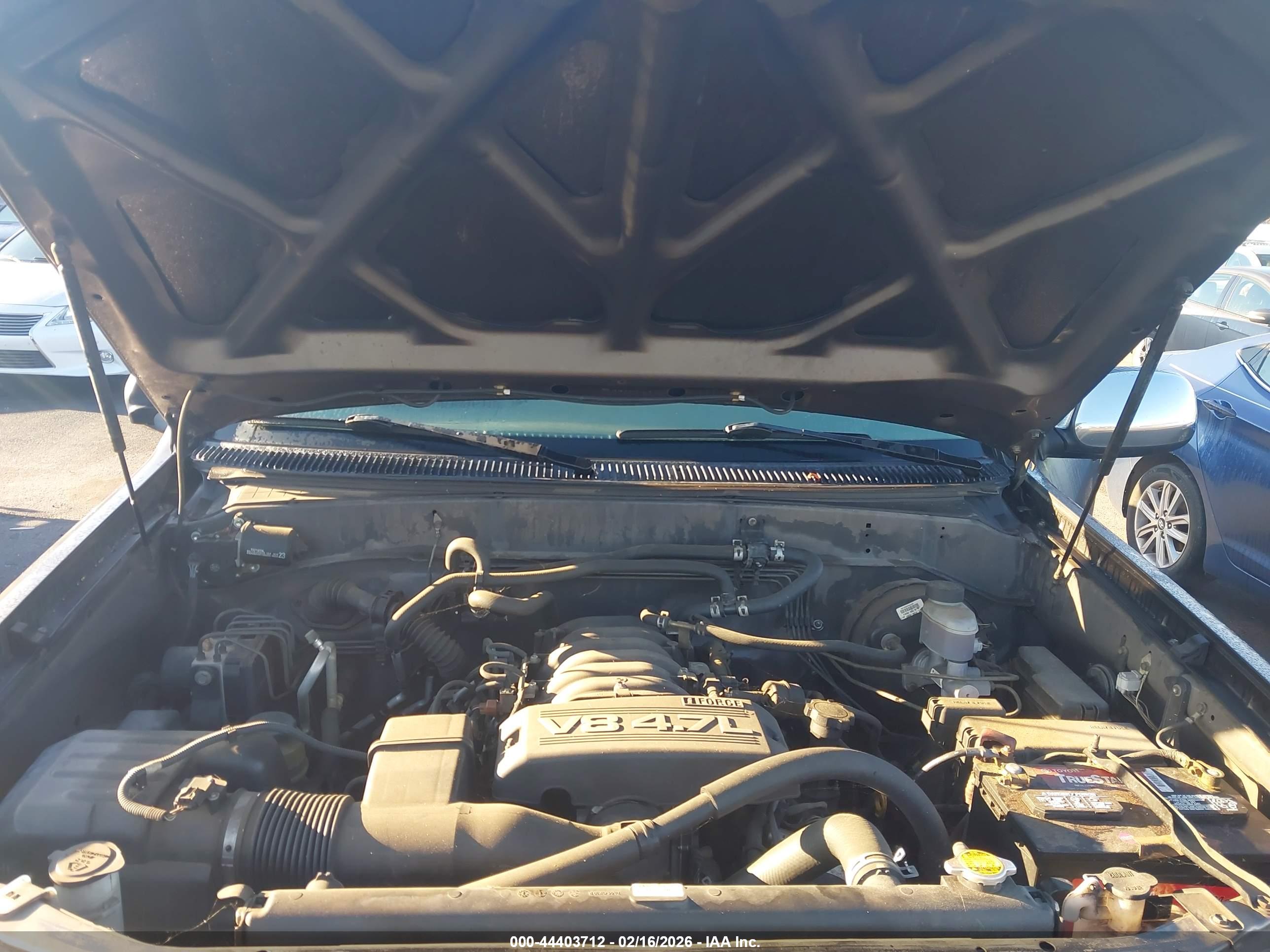 TOYOTA SEQUOIA image 10