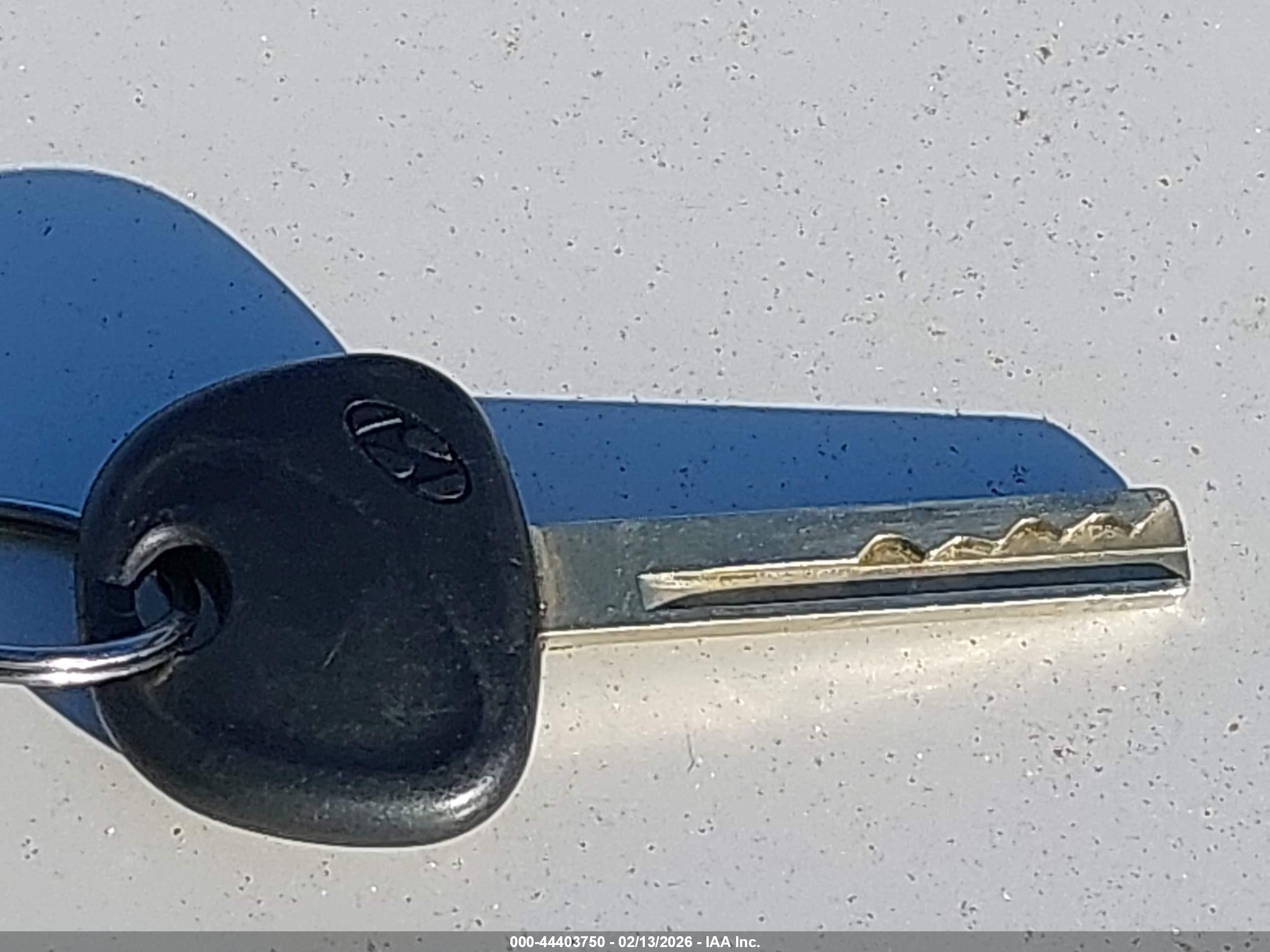 HYUNDAI ELANTRA image 11