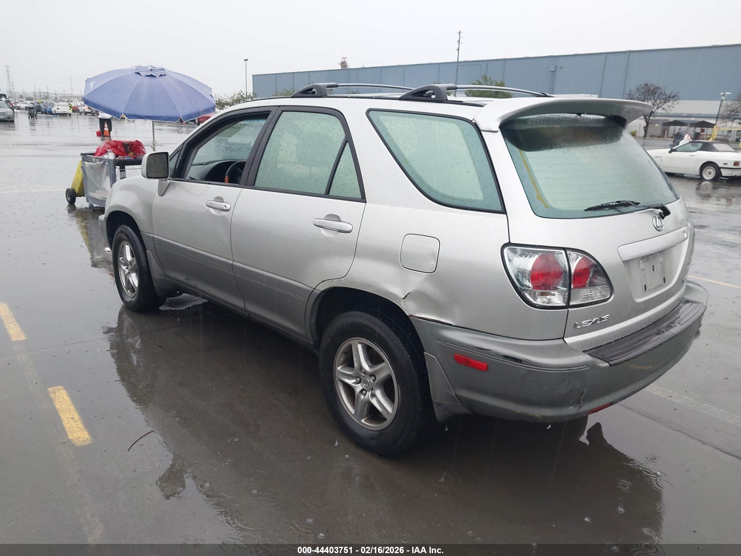 LEXUS RX image 3