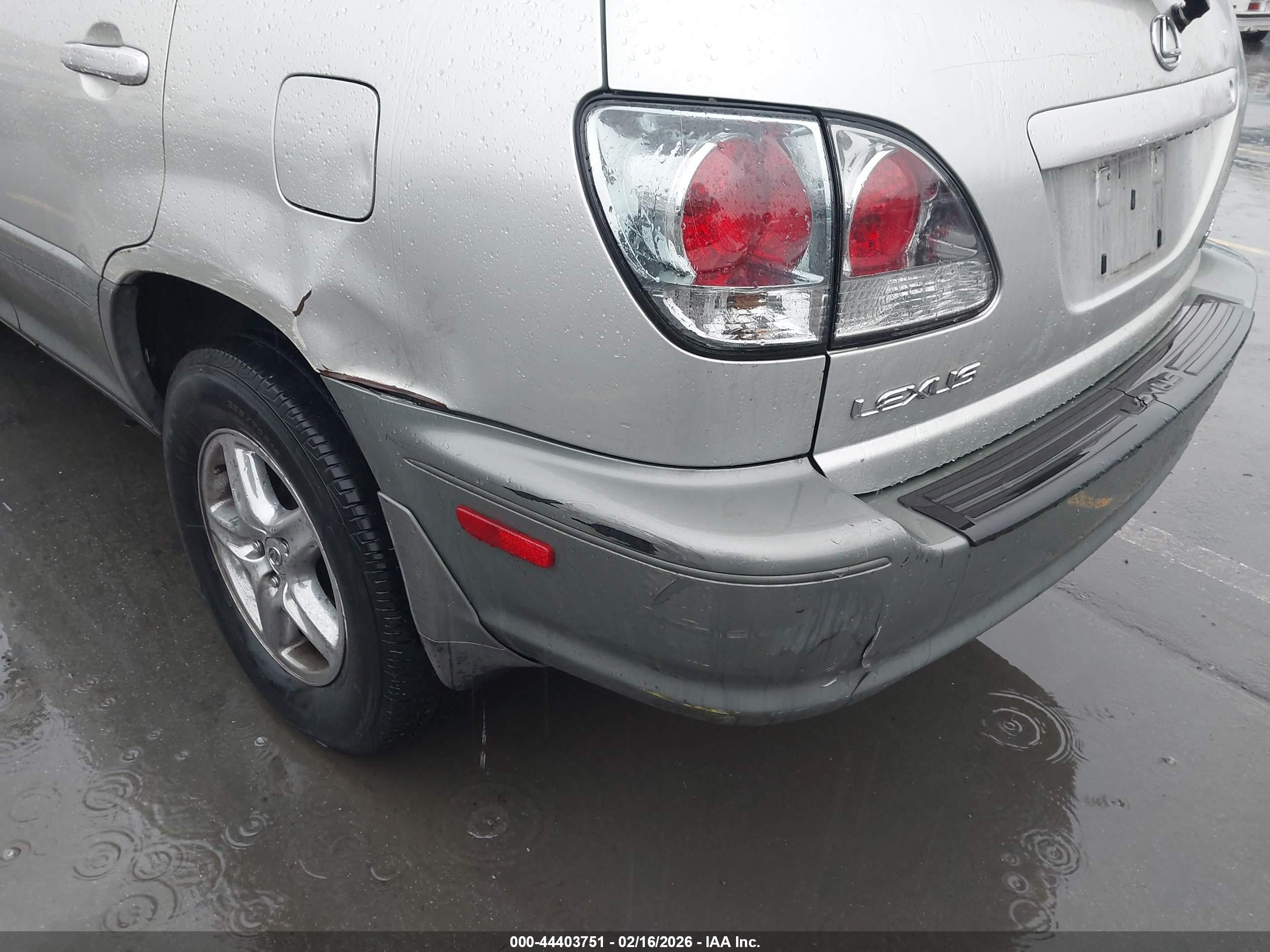 LEXUS RX image 6