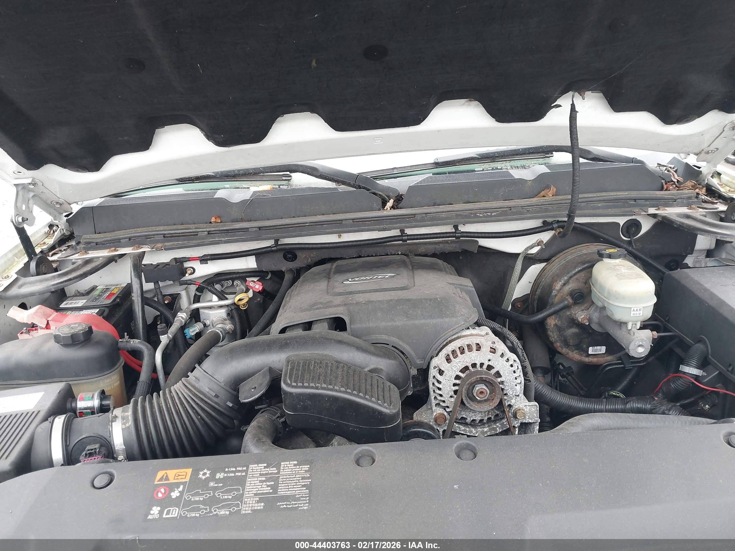 CHEVROLET SILVERADO image 10