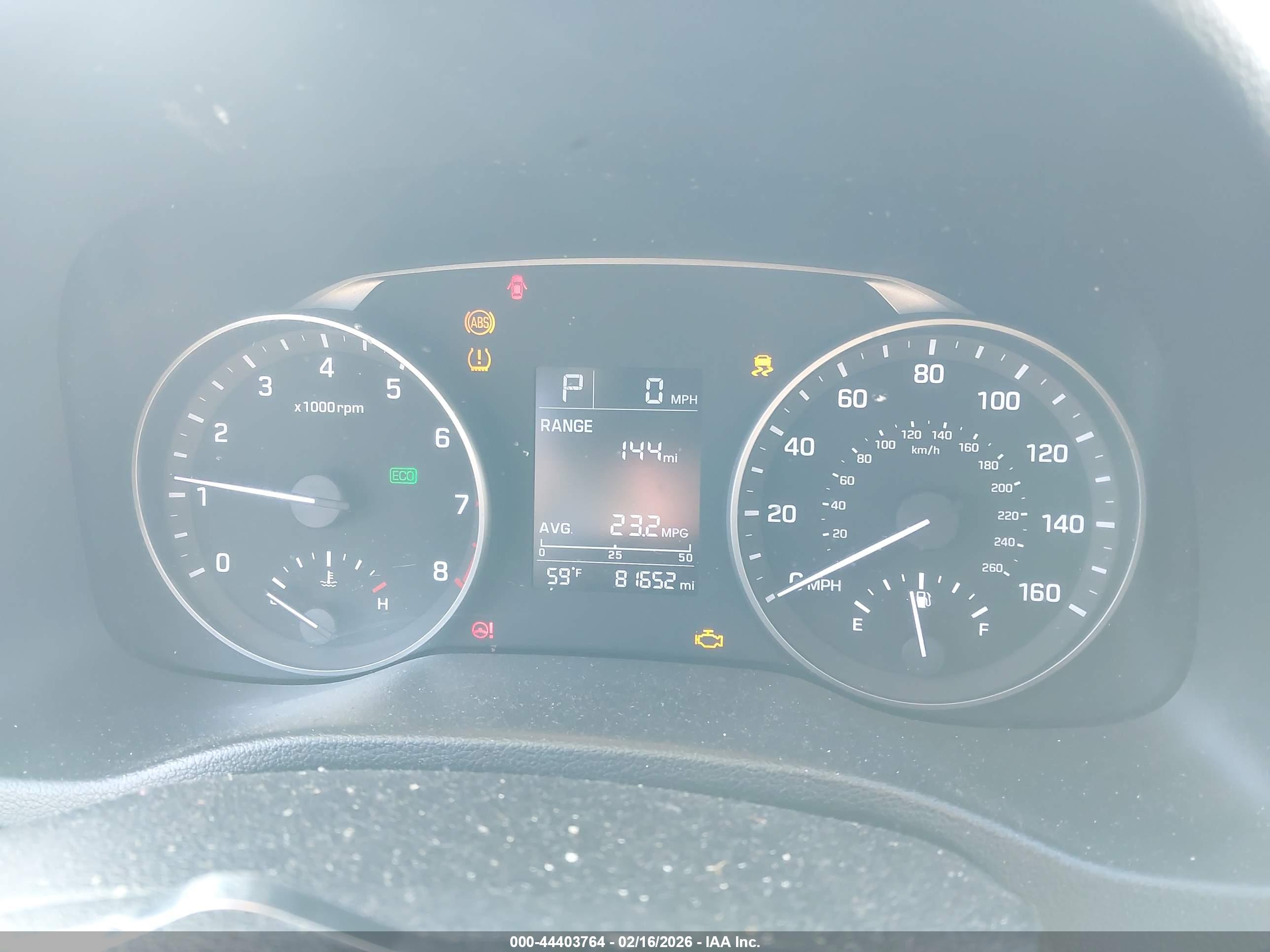 HYUNDAI ELANTRA image 7