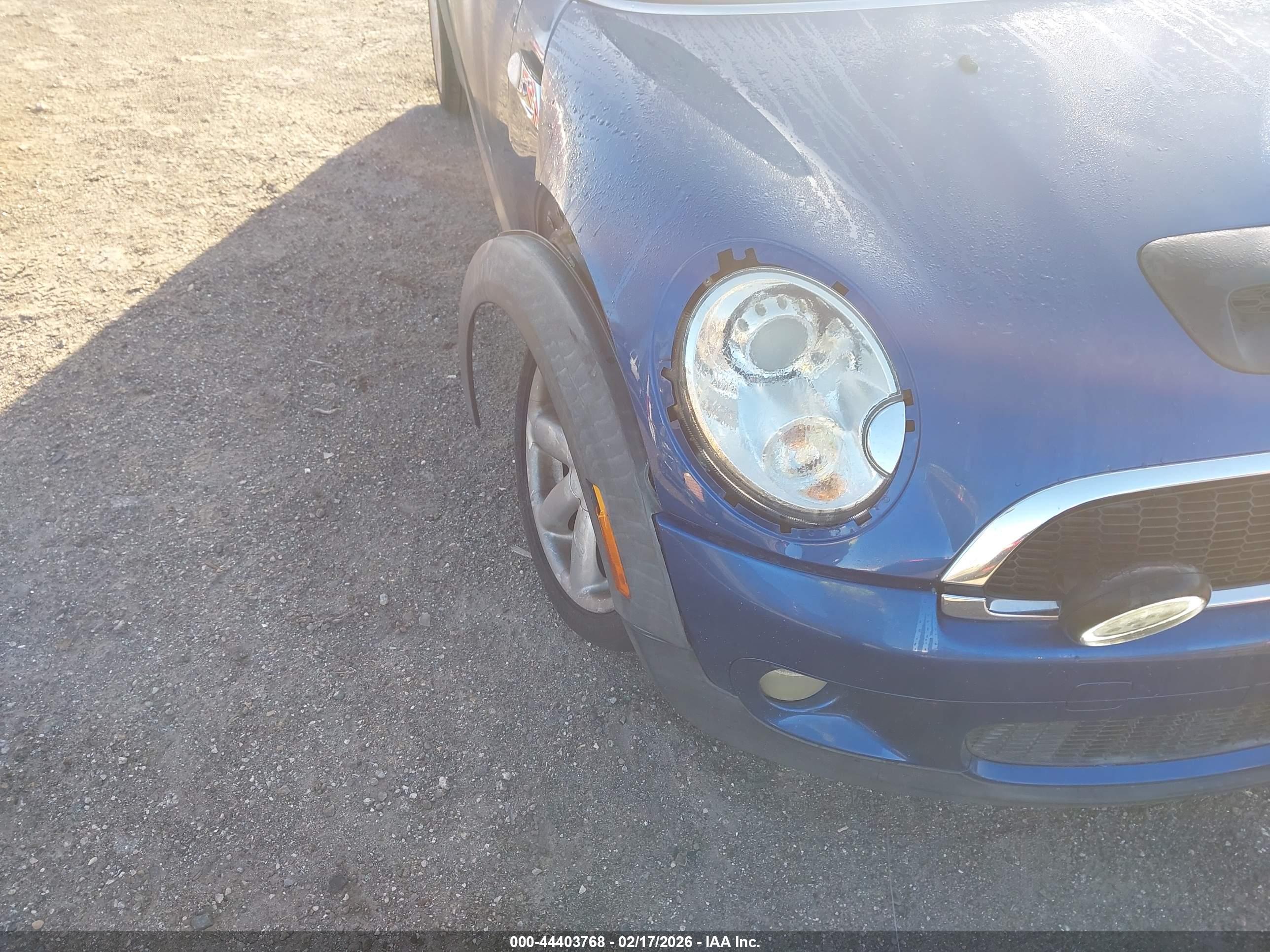 MINI COOPER image 6